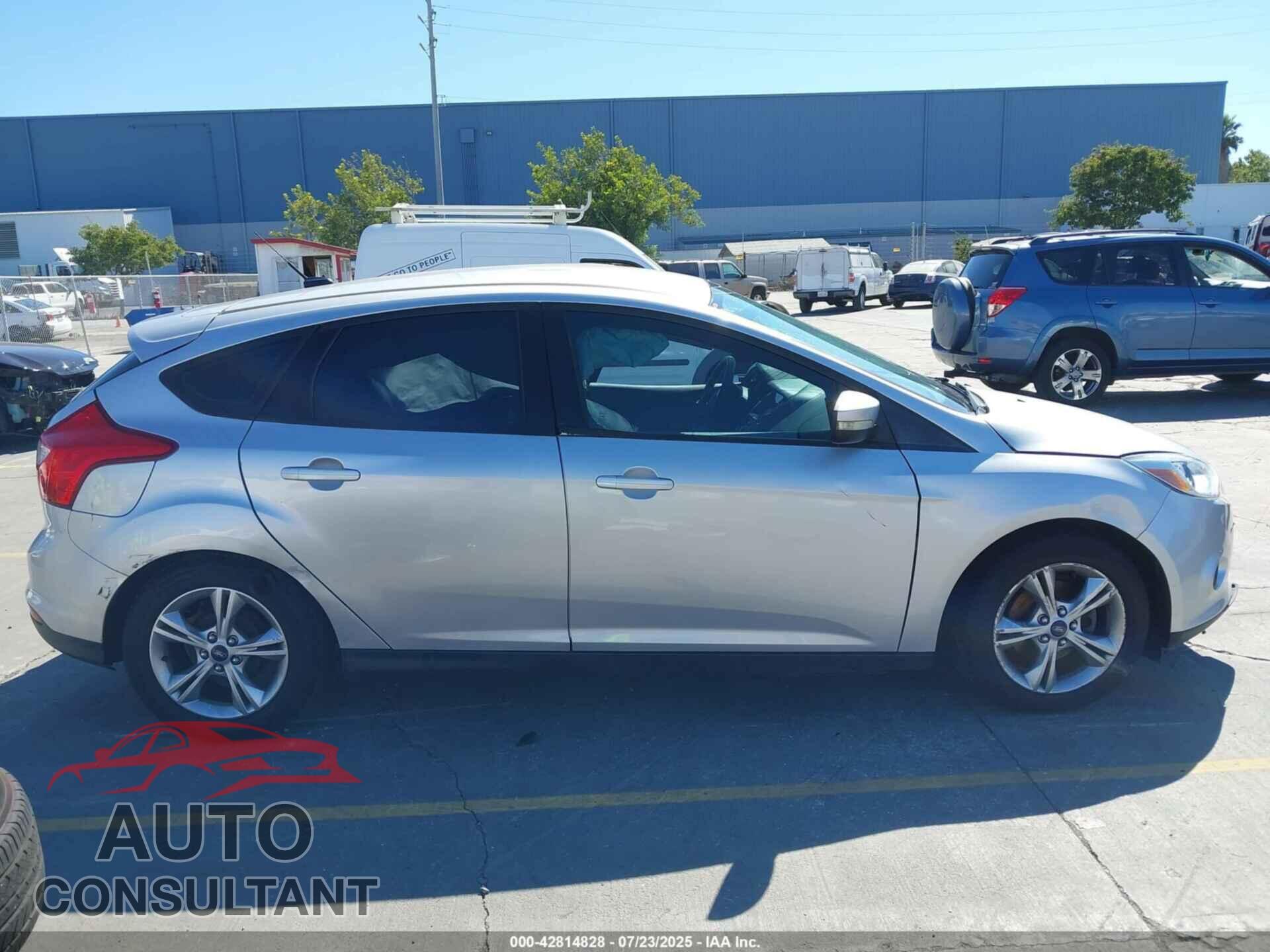 FORD FOCUS 2013 - 1FADP3K2XDL313905