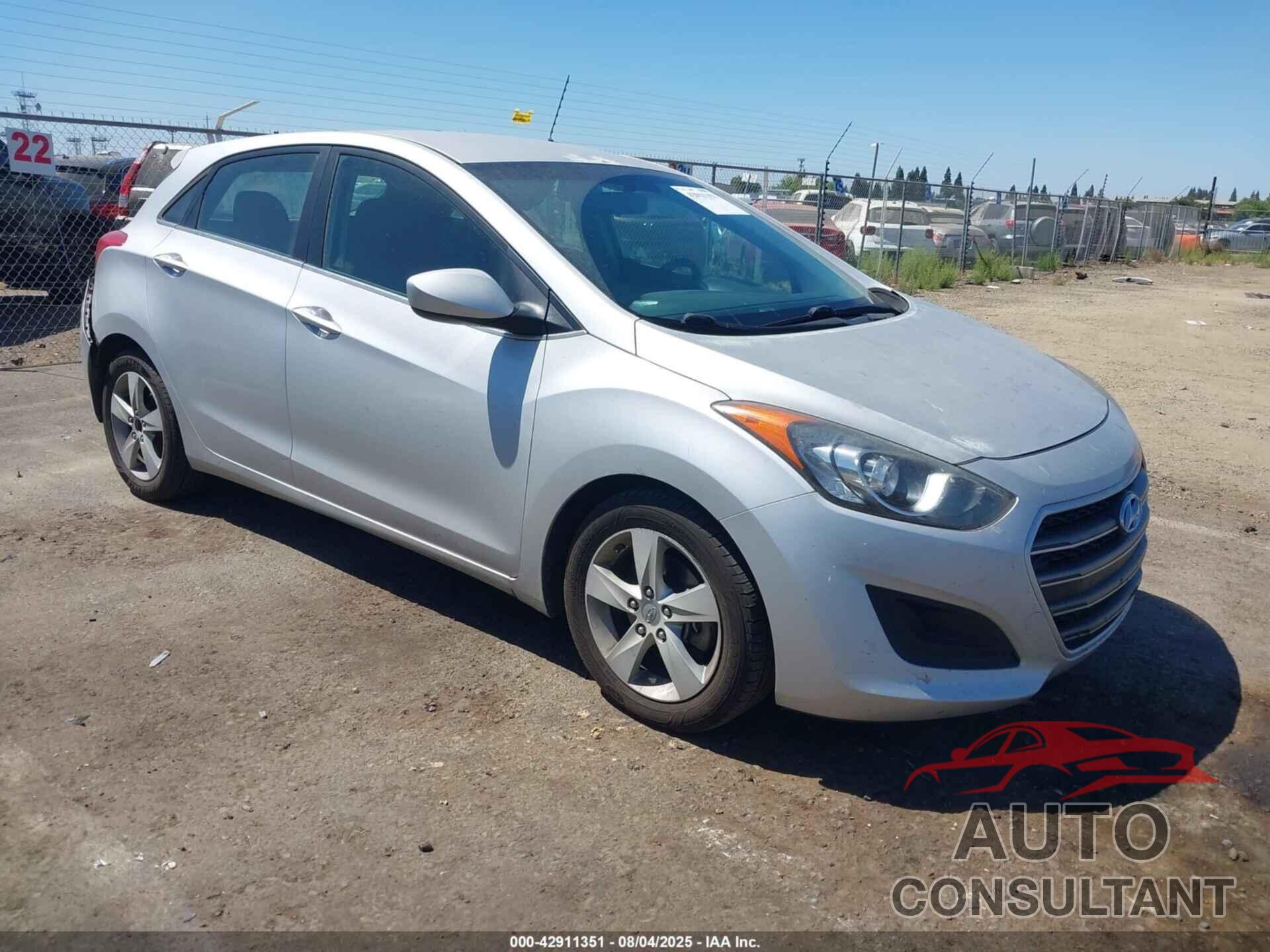 HYUNDAI ELANTRA GT 2016 - KMHD35LH9GU309925