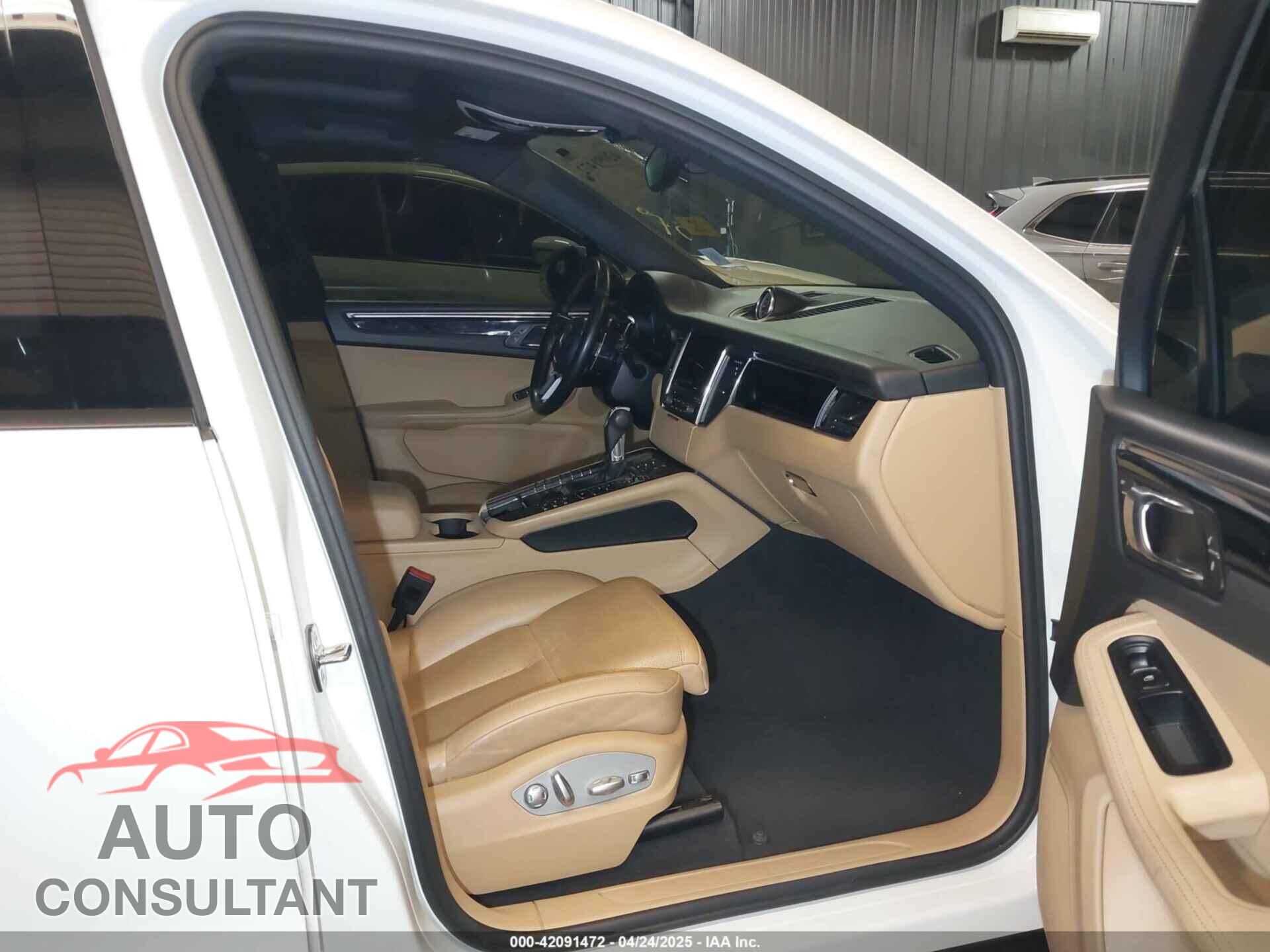 PORSCHE MACAN 2018 - WP1AA2A53JLB21210