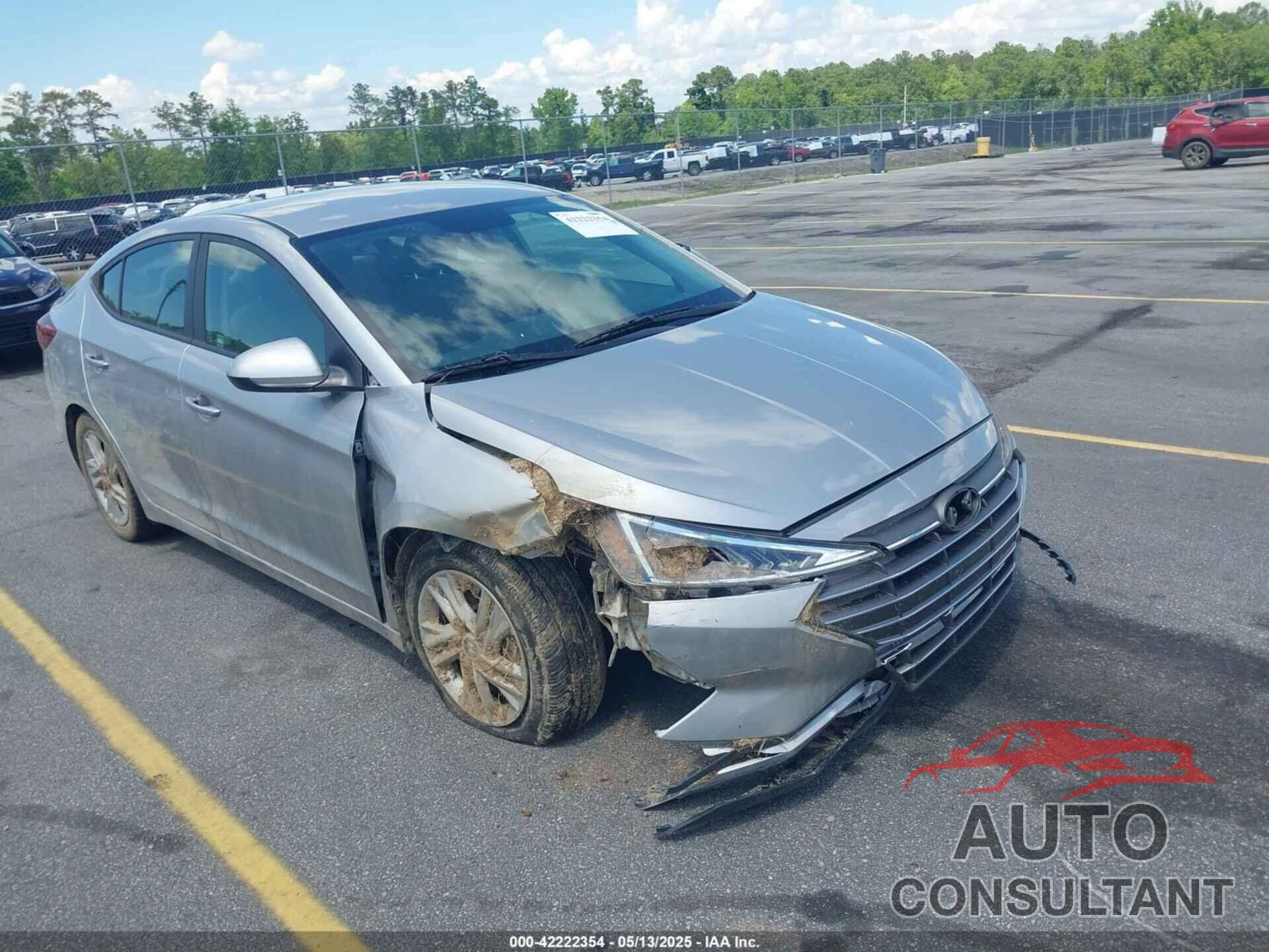 HYUNDAI ELANTRA 2020 - 5NPD84LF4LH584511