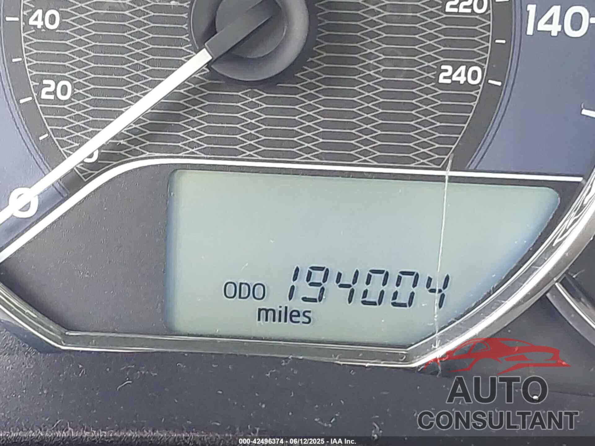 TOYOTA COROLLA 2015 - 2T1BURHE3FC254818