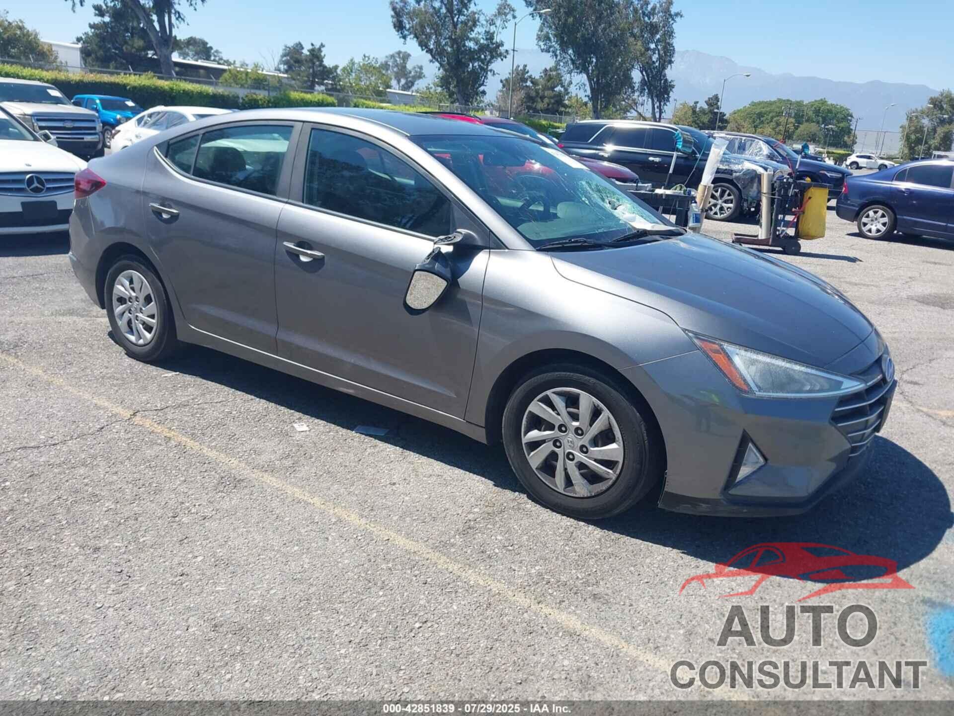 HYUNDAI ELANTRA 2020 - 5NPD74LF8LH544371