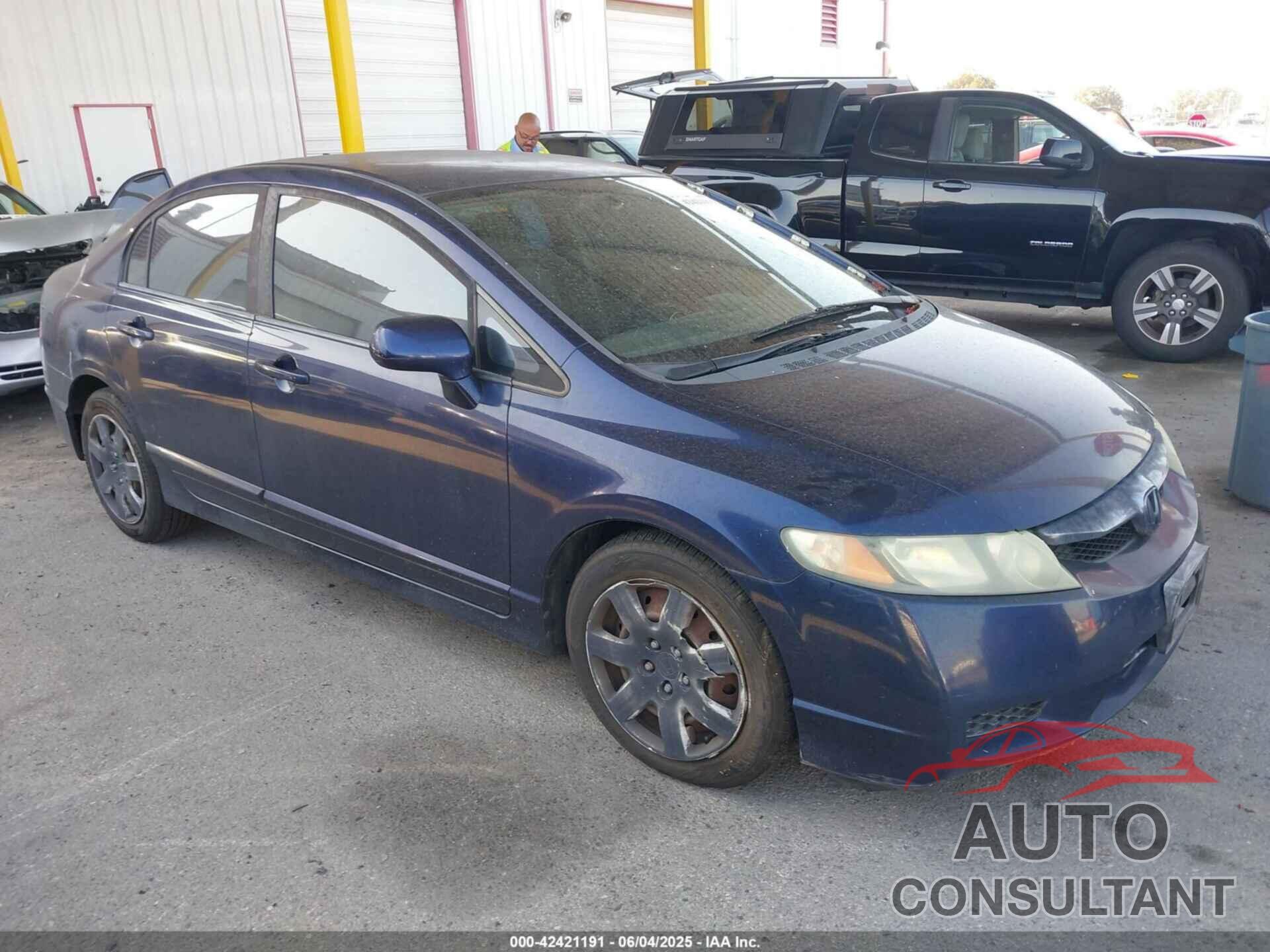 HONDA CIVIC 2010 - 19XFA1F58AE052775