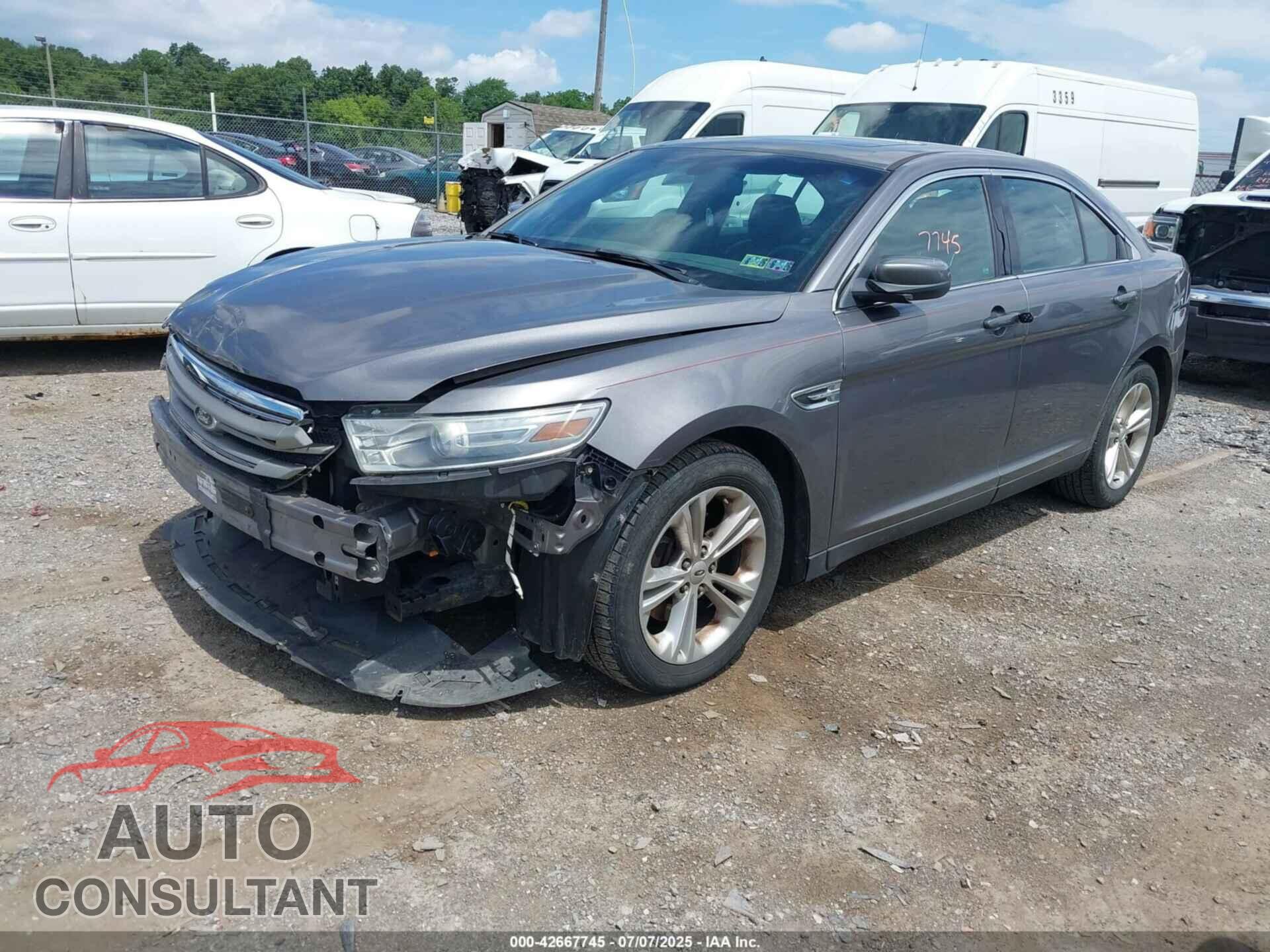 FORD TAURUS 2013 - 1FAHP2E80DG173464