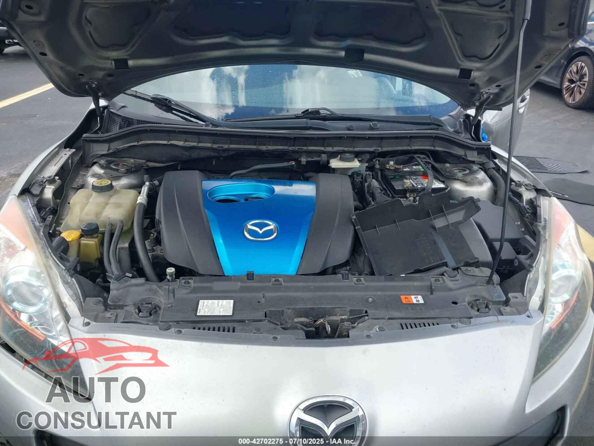 MAZDA MAZDA3 2012 - JM1BL1L79C1521716