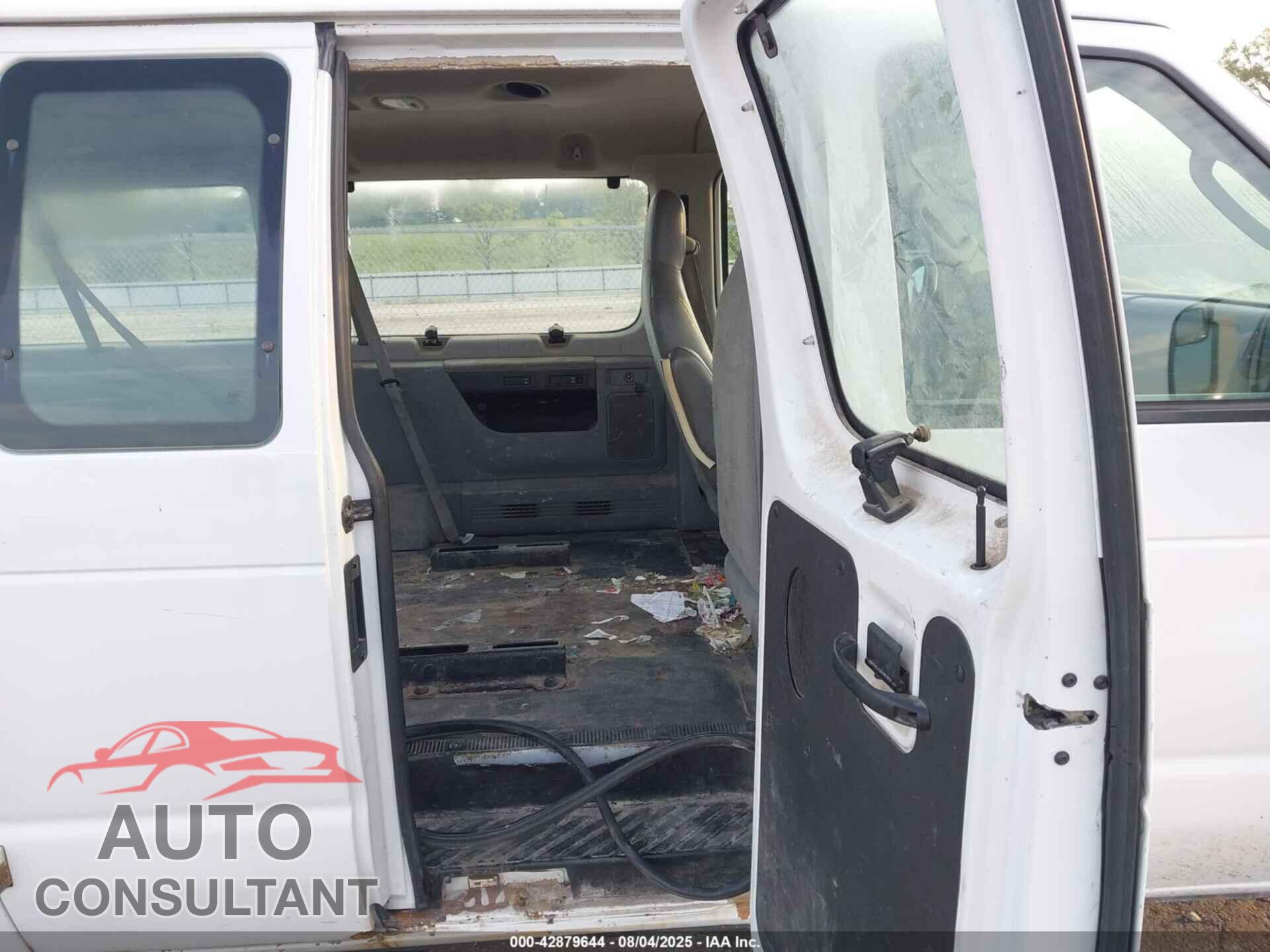 FORD E-150 2011 - 1FMNE1BW3BDB29145