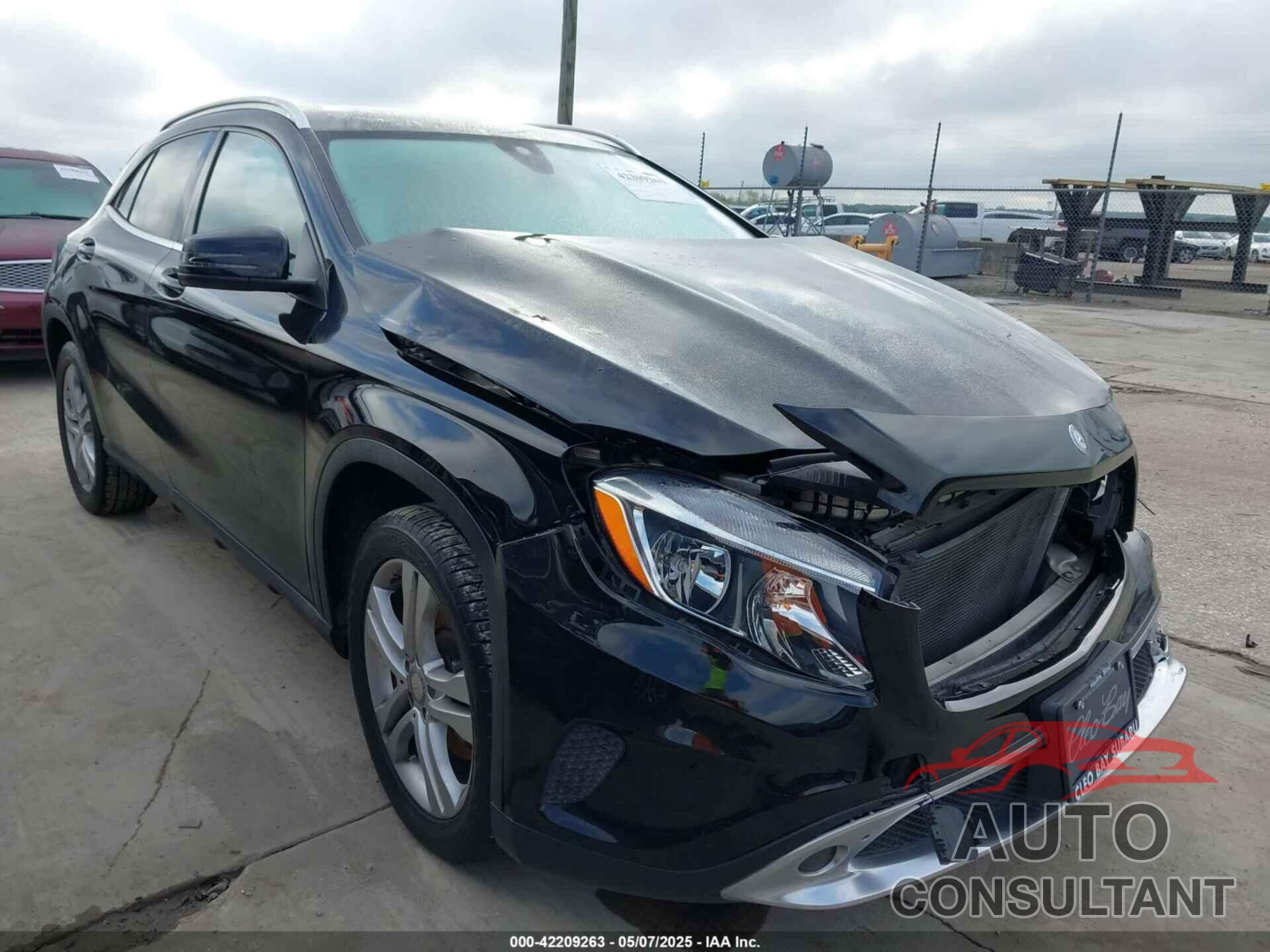 MERCEDES-BENZ GLA 250 2016 - WDCTG4GB7GJ226283