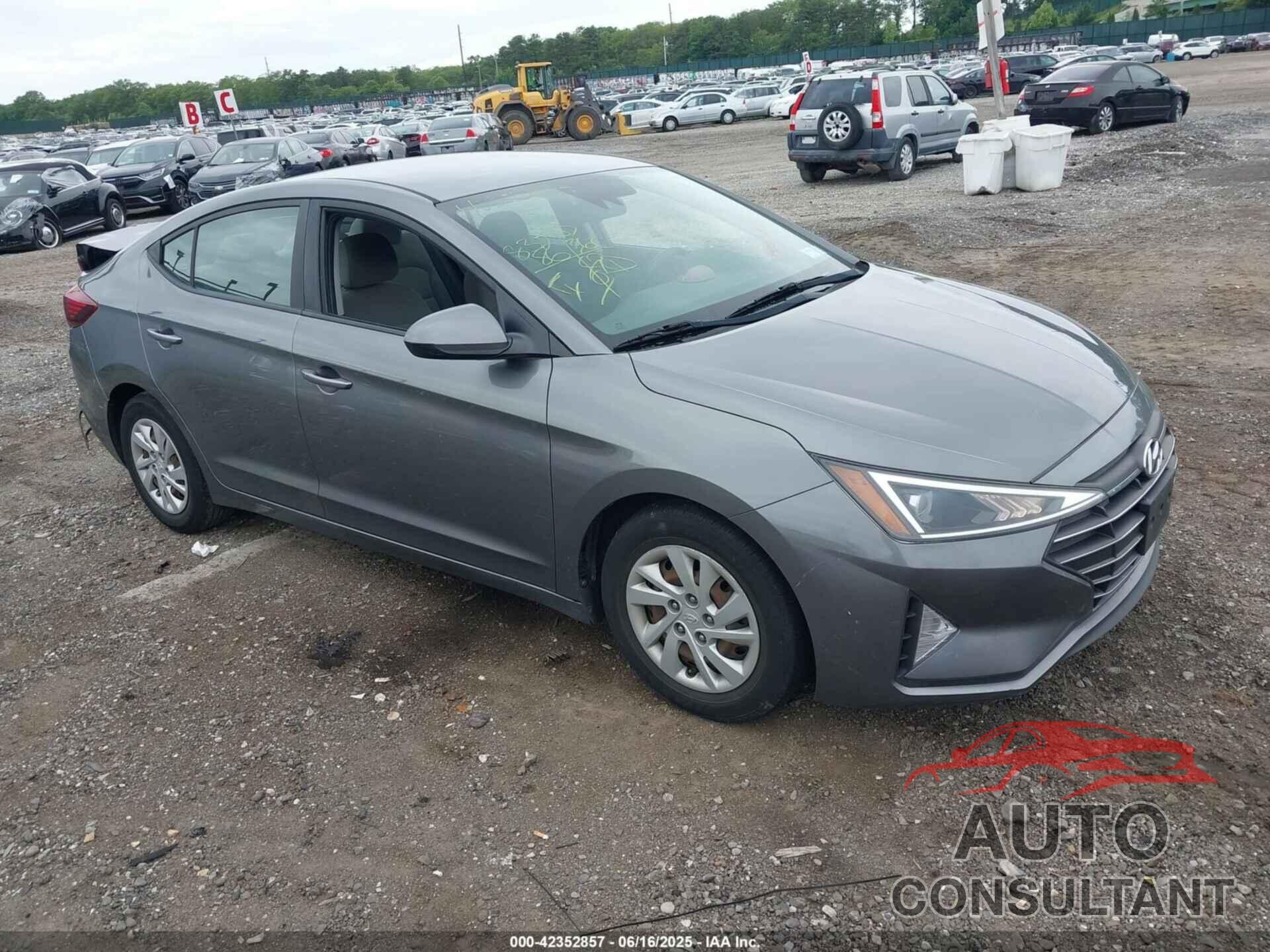 HYUNDAI ELANTRA 2020 - 5NPD74LF1LH504410