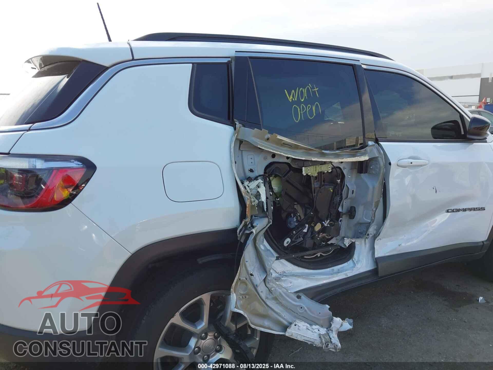JEEP COMPASS 2022 - 3C4NJDFB6NT212933