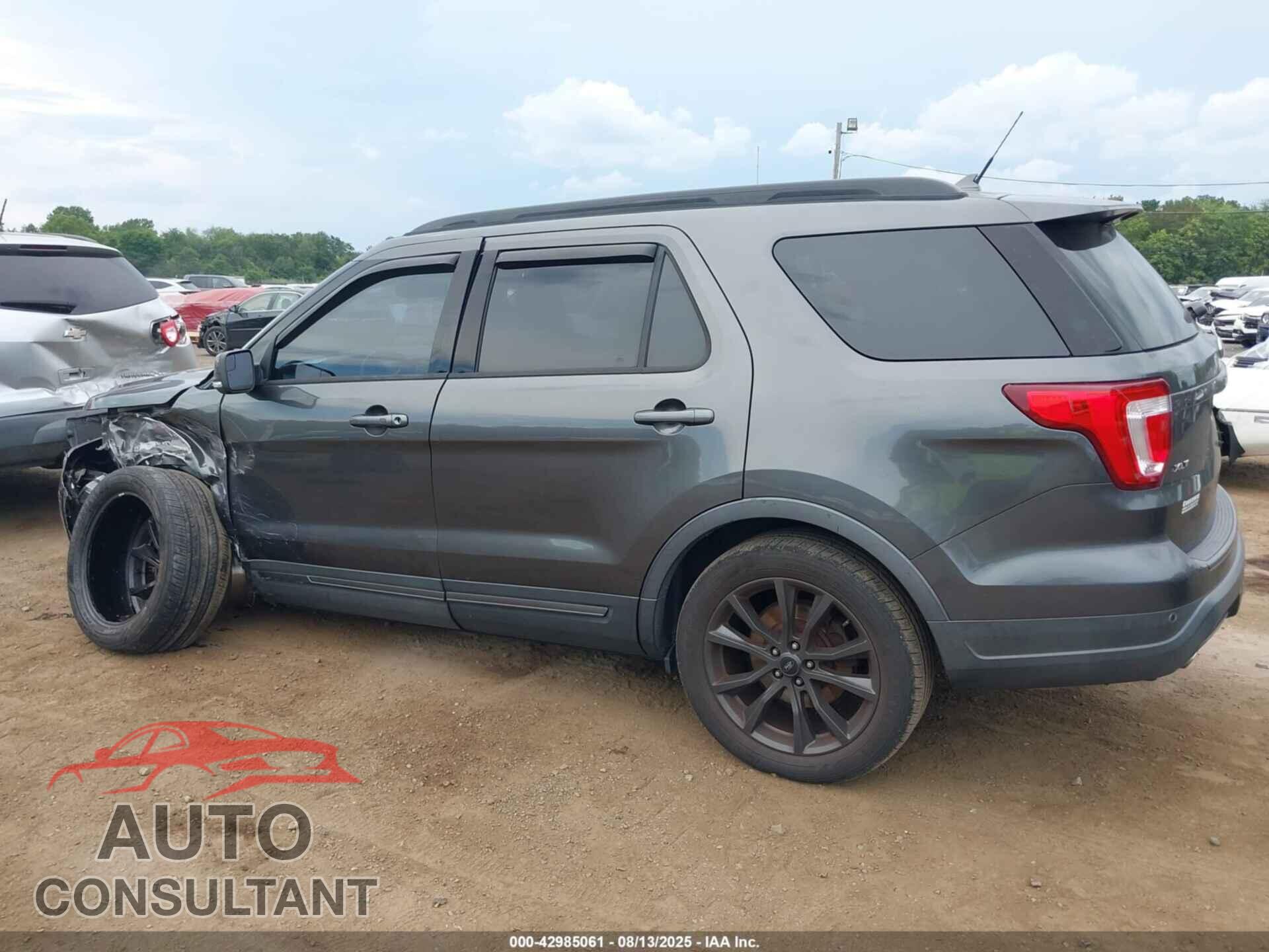 FORD EXPLORER 2018 - 1FM5K8D85JGB38118