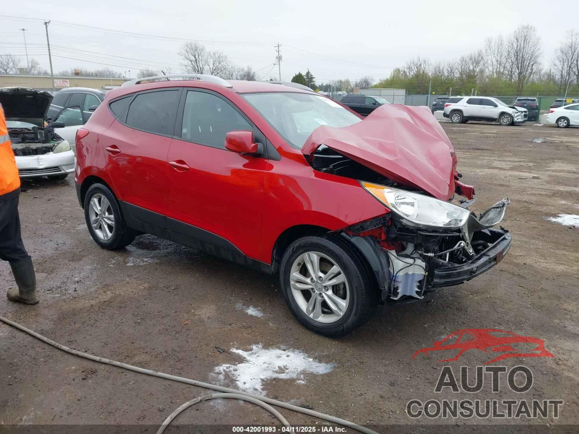 HYUNDAI TUCSON 2011 - KM8JUCAC6BU218874