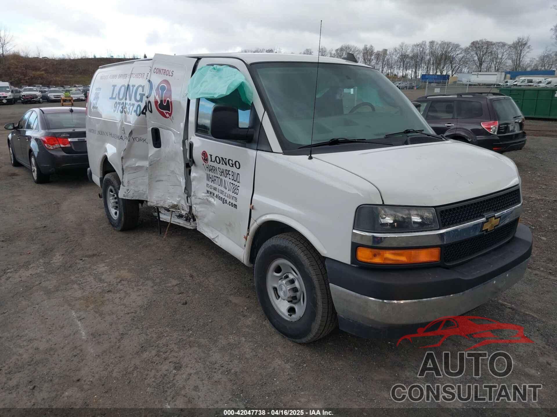 CHEVROLET EXPRESS 2500 2018 - 1GCWGAFPXJ1290498