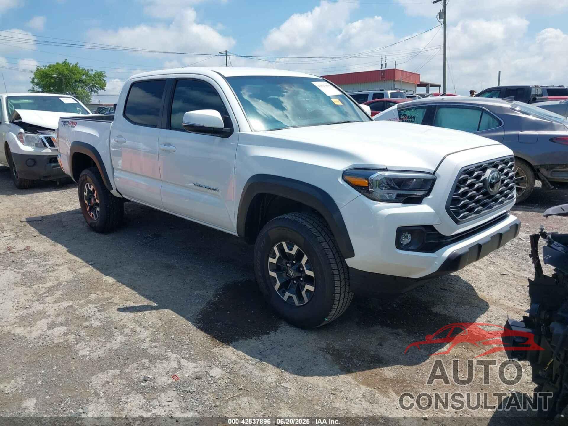 TOYOTA TACOMA 2023 - 3TMCZ5AN1PM655009