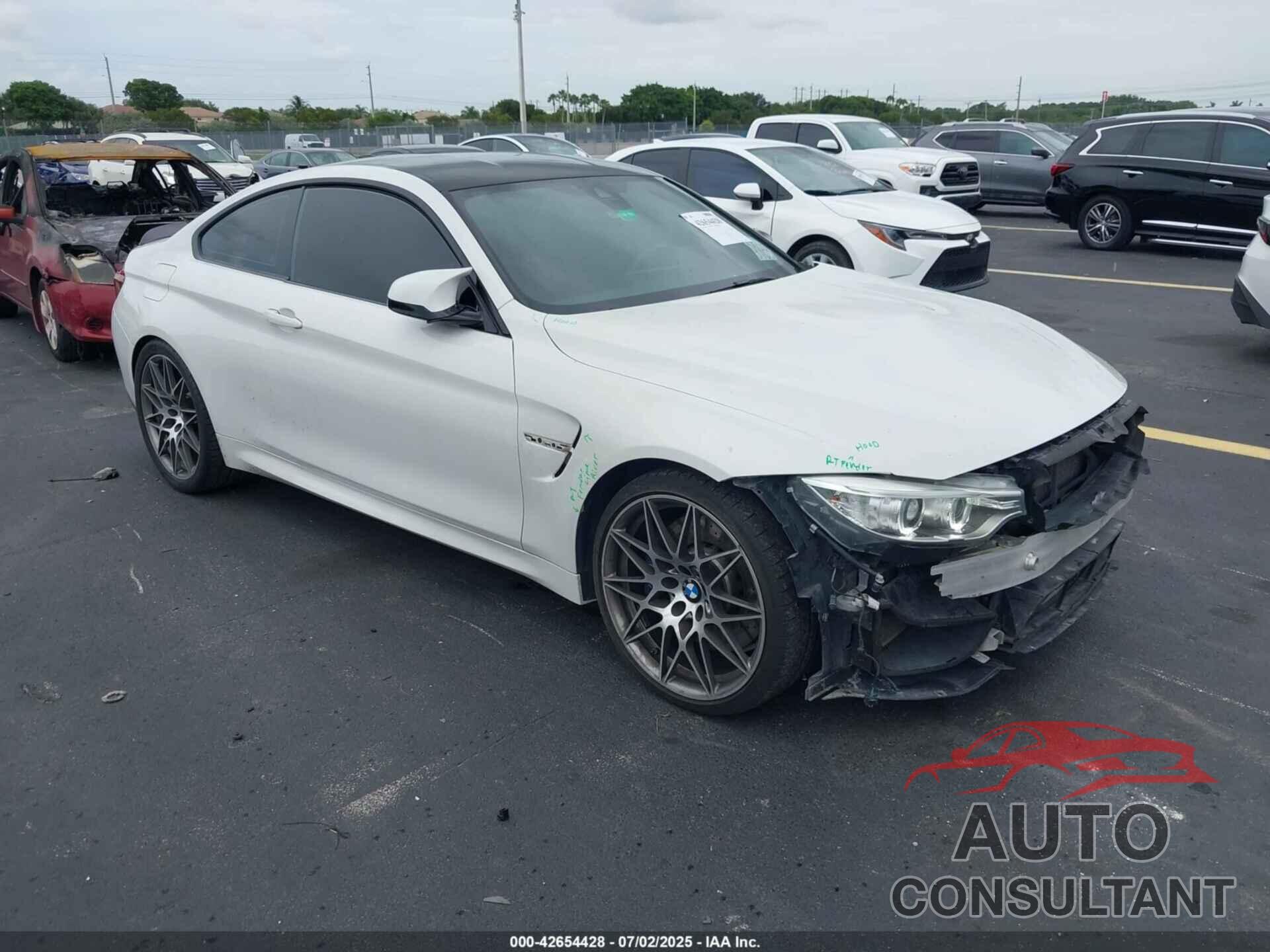 BMW M4 2017 - WBS3R9C32HK710099