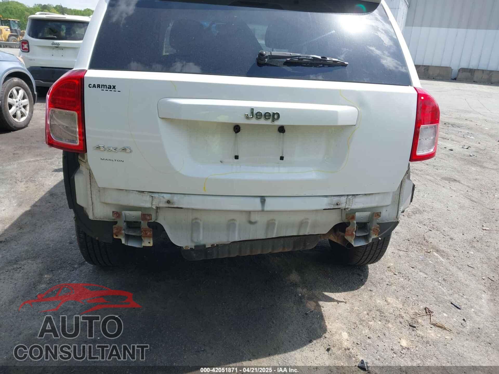 JEEP COMPASS 2011 - 1J4NF1FB5BD162781