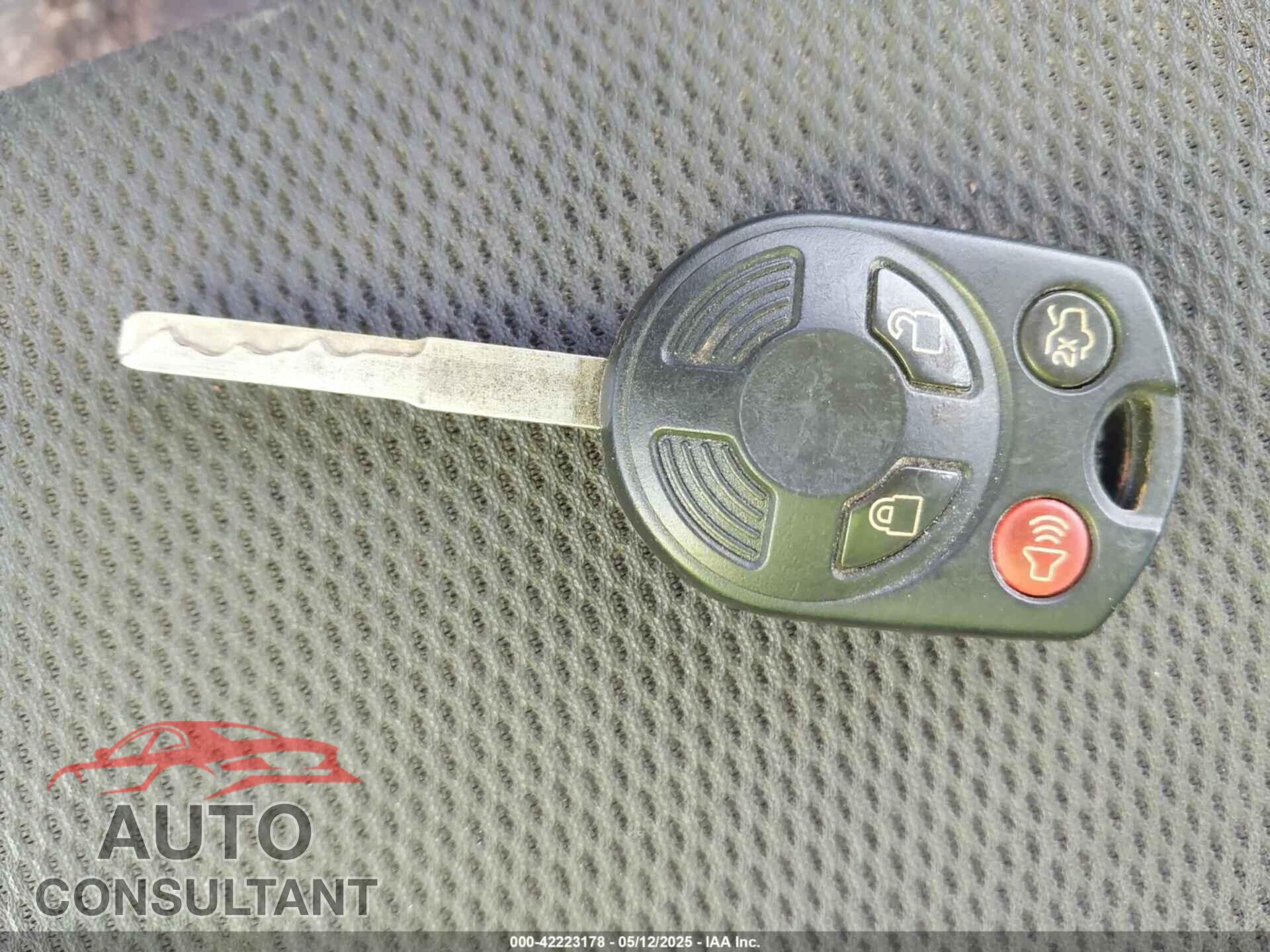 FORD FOCUS 2013 - 1FADP3K25DL200492