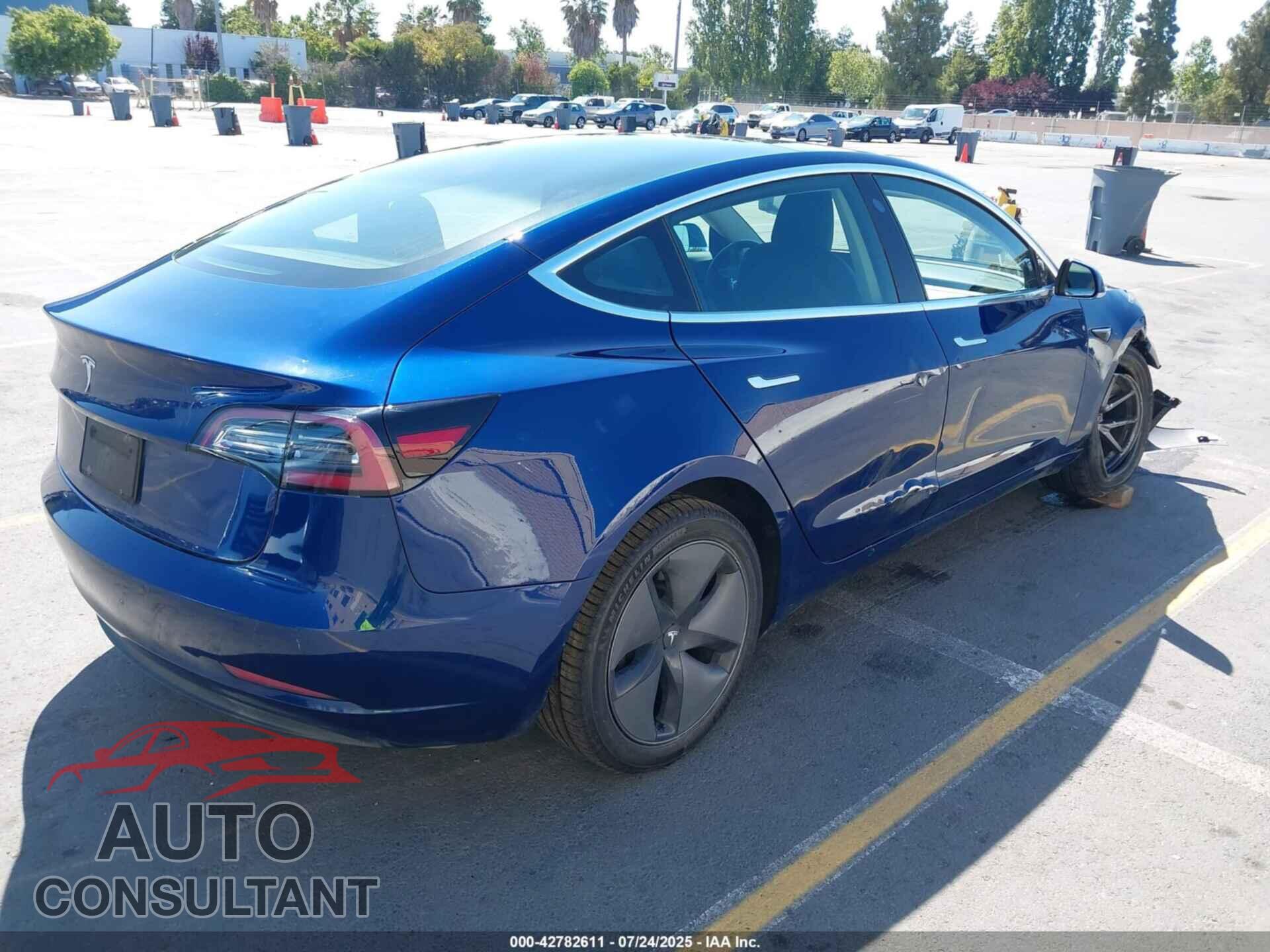 TESLA MODEL 3 2019 - 5YJ3E1EA9KF190486