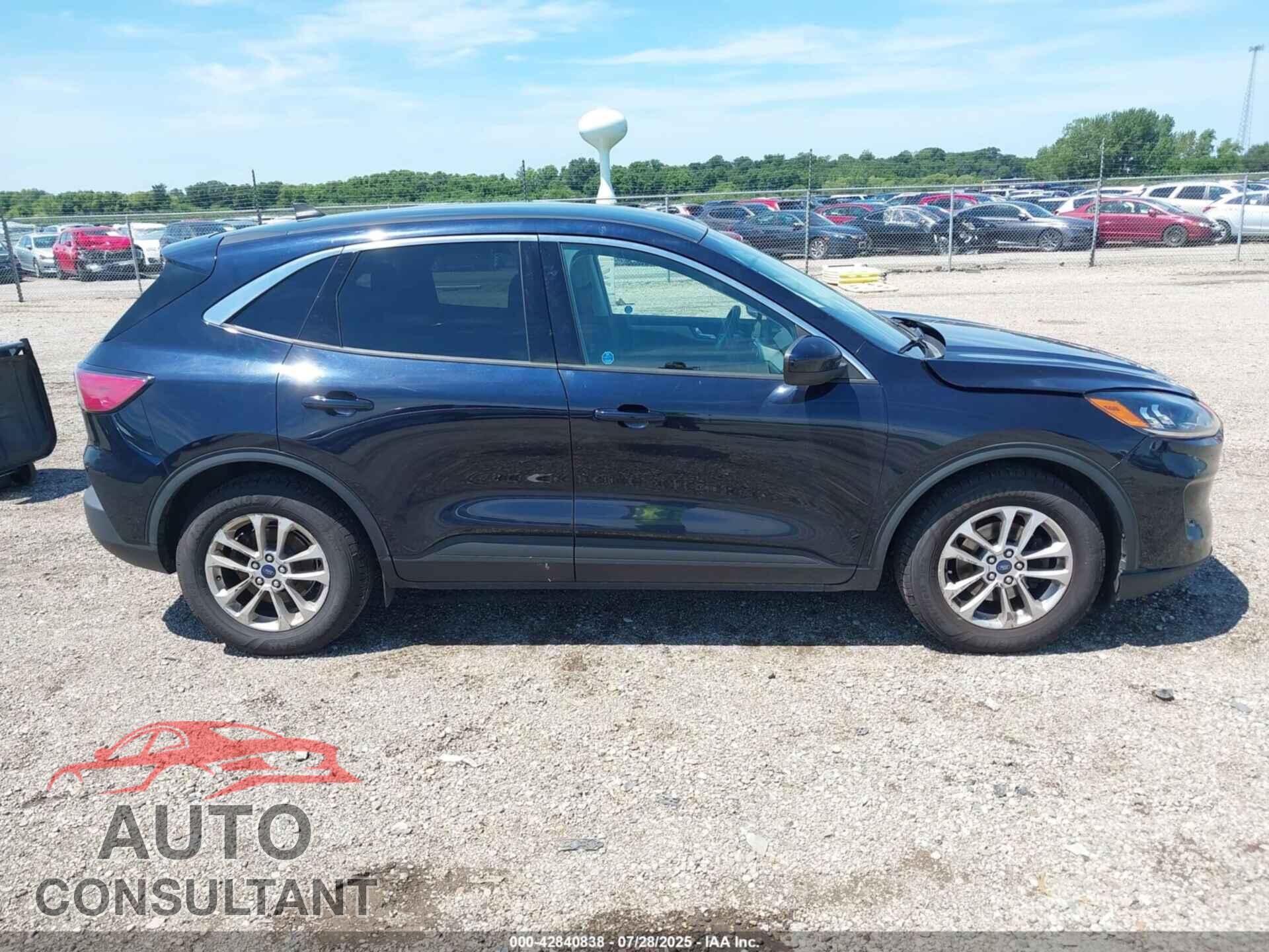 FORD ESCAPE 2021 - 1FMCU0G64MUA04414