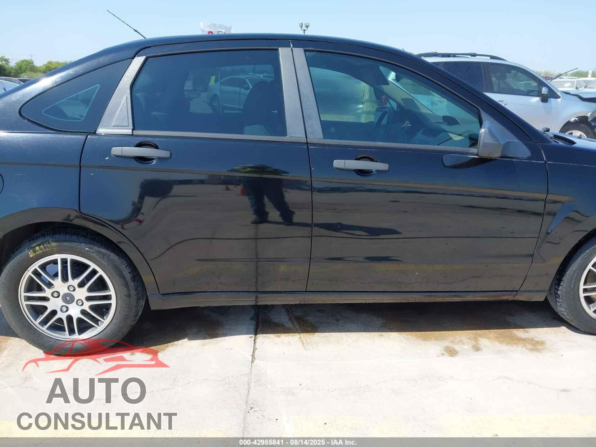 FORD FOCUS 2011 - 1FAHP3FN1BW179500