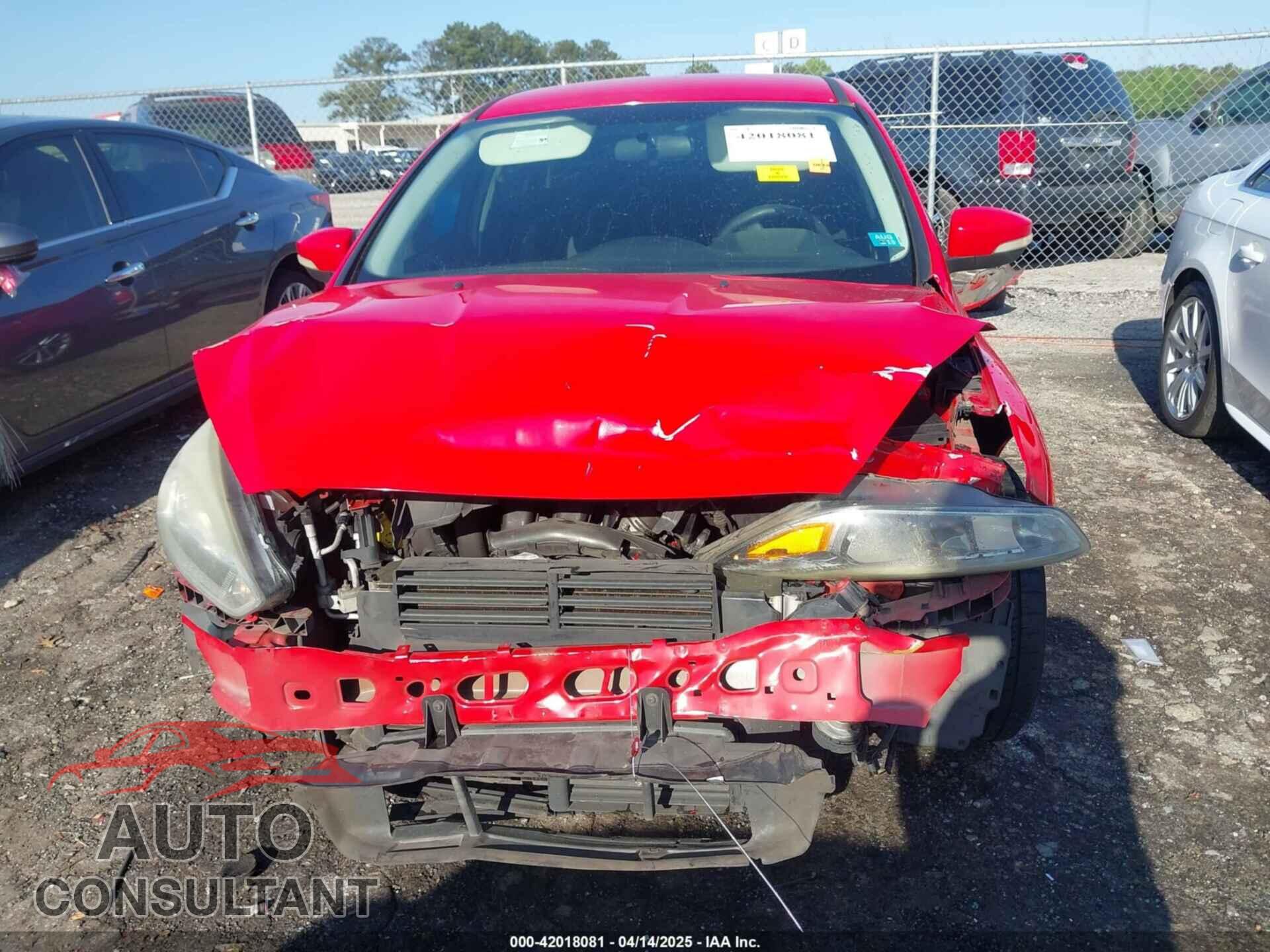 FORD FOCUS 2015 - 1FADP3F29FL317537
