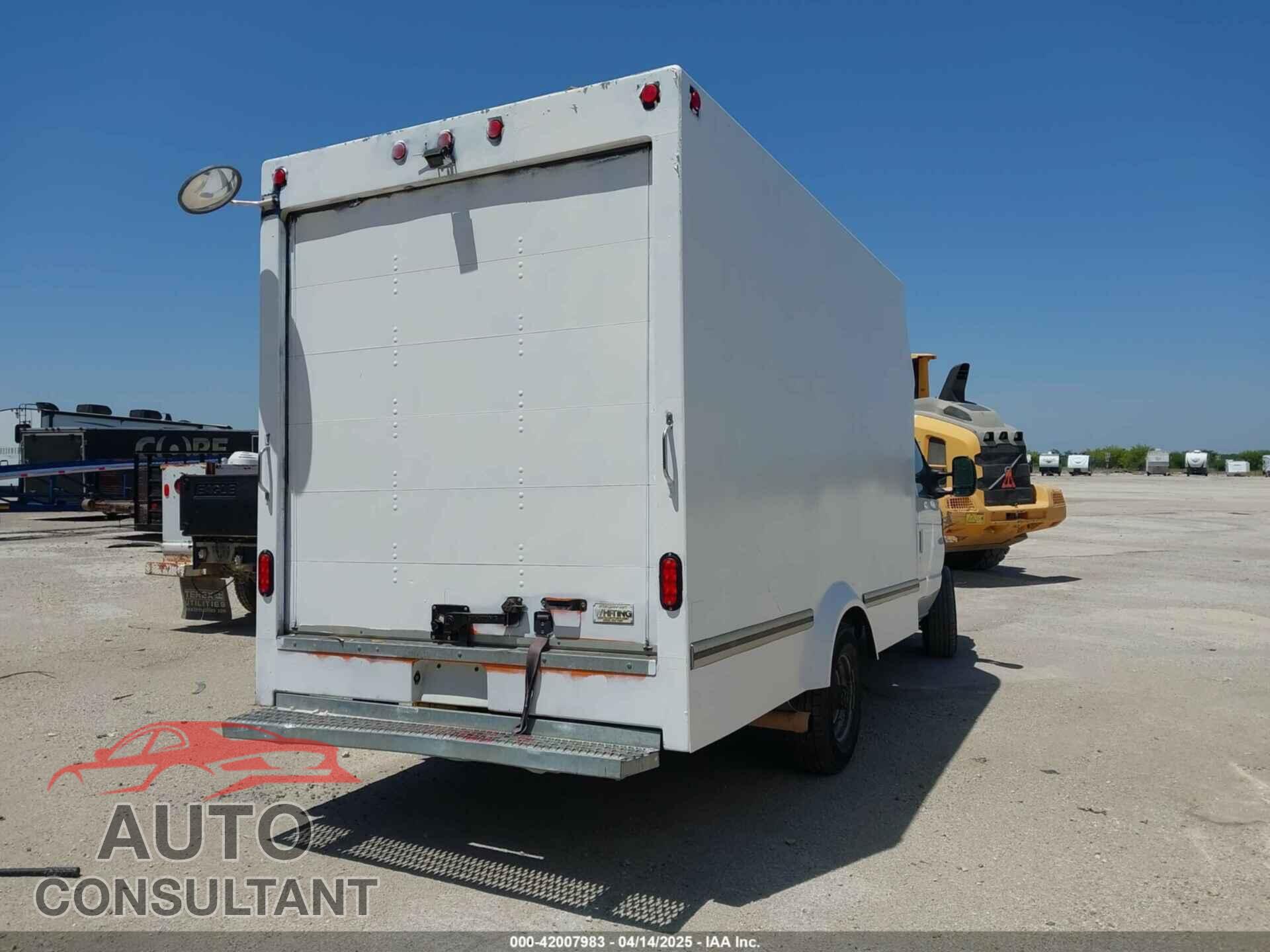 FORD E-350 CUTAWAY 2021 - 1FDWE3FK9MDC41846