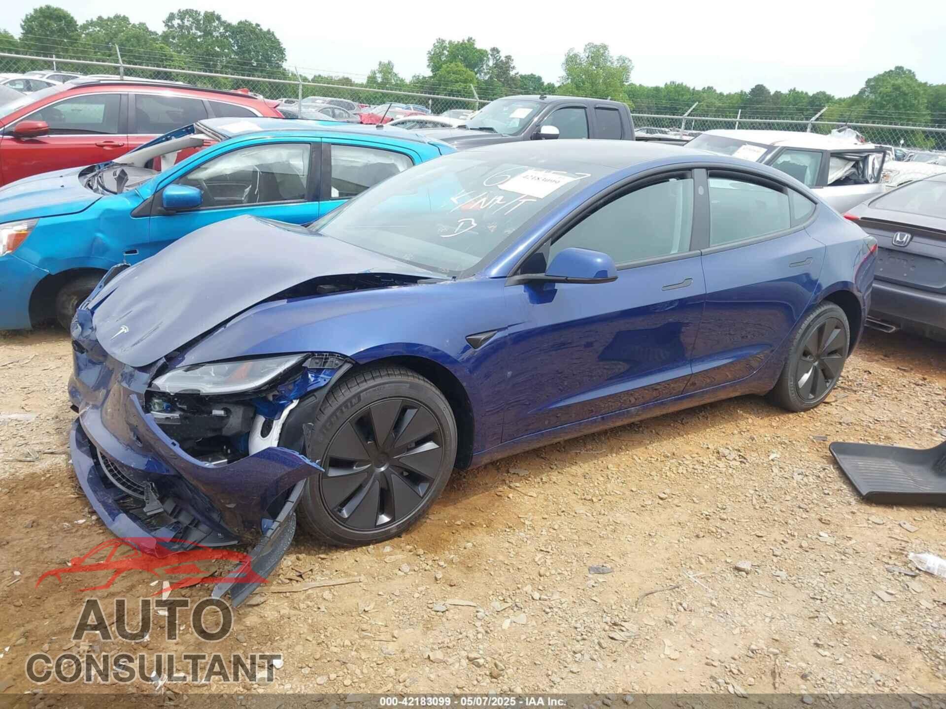 TESLA MODEL 3 2025 - 5YJ3E1EAXSF976457