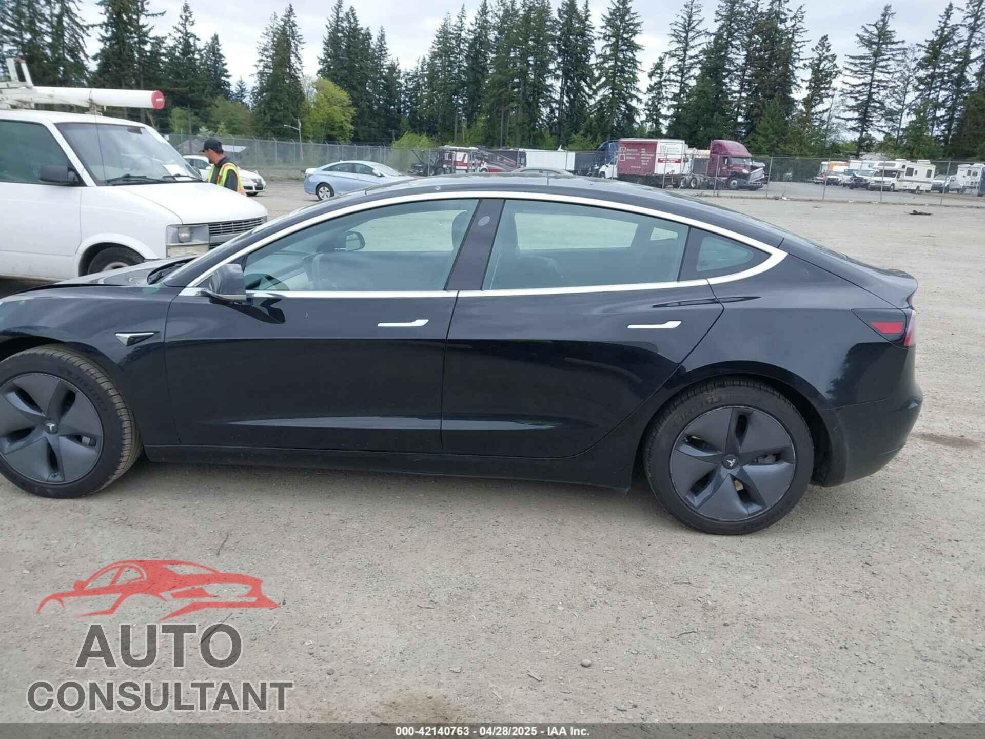 TESLA MODEL 3 2019 - 5YJ3E1EA6KF415656