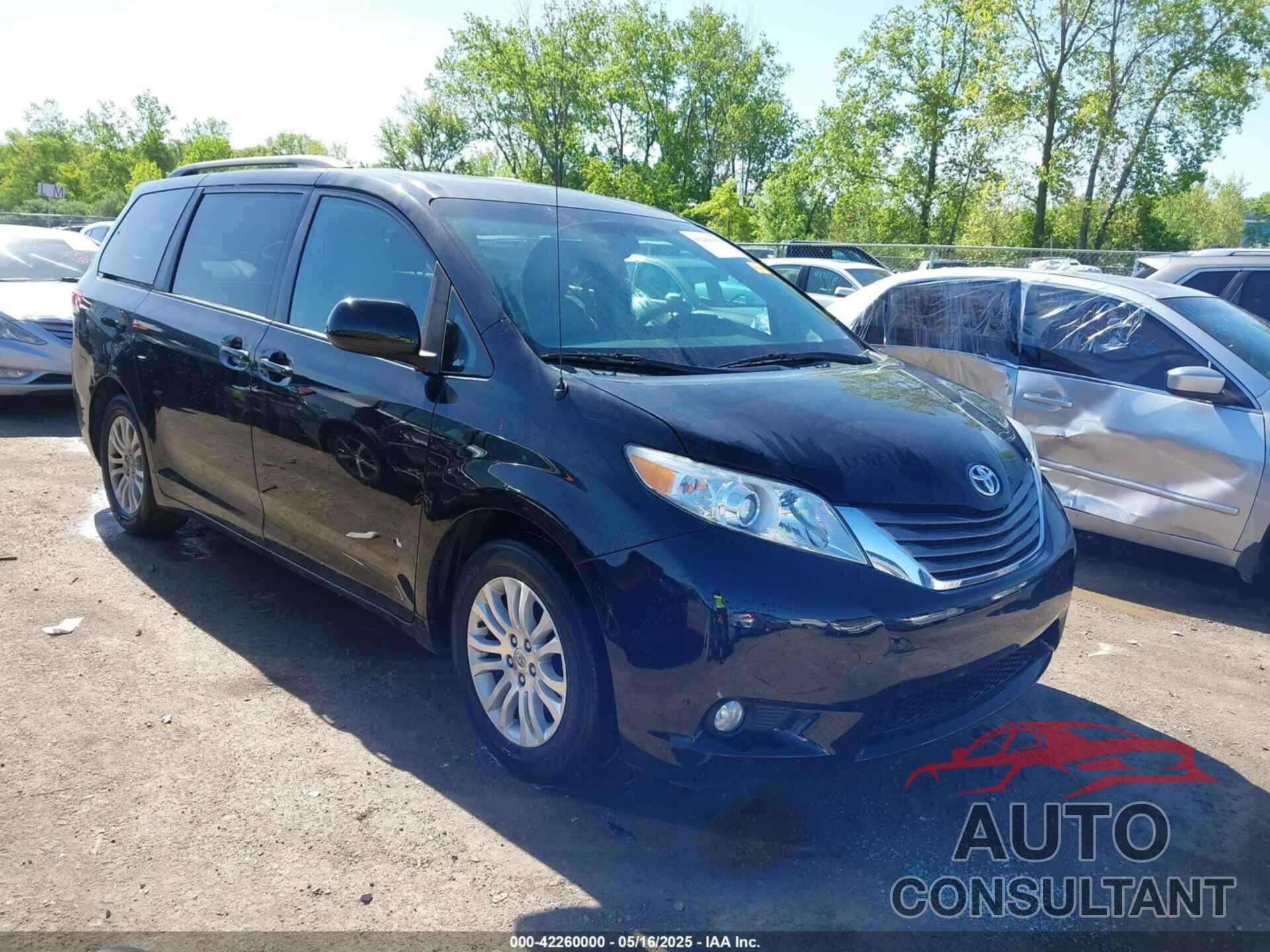TOYOTA SIENNA 2013 - 5TDYK3DC5DS306309