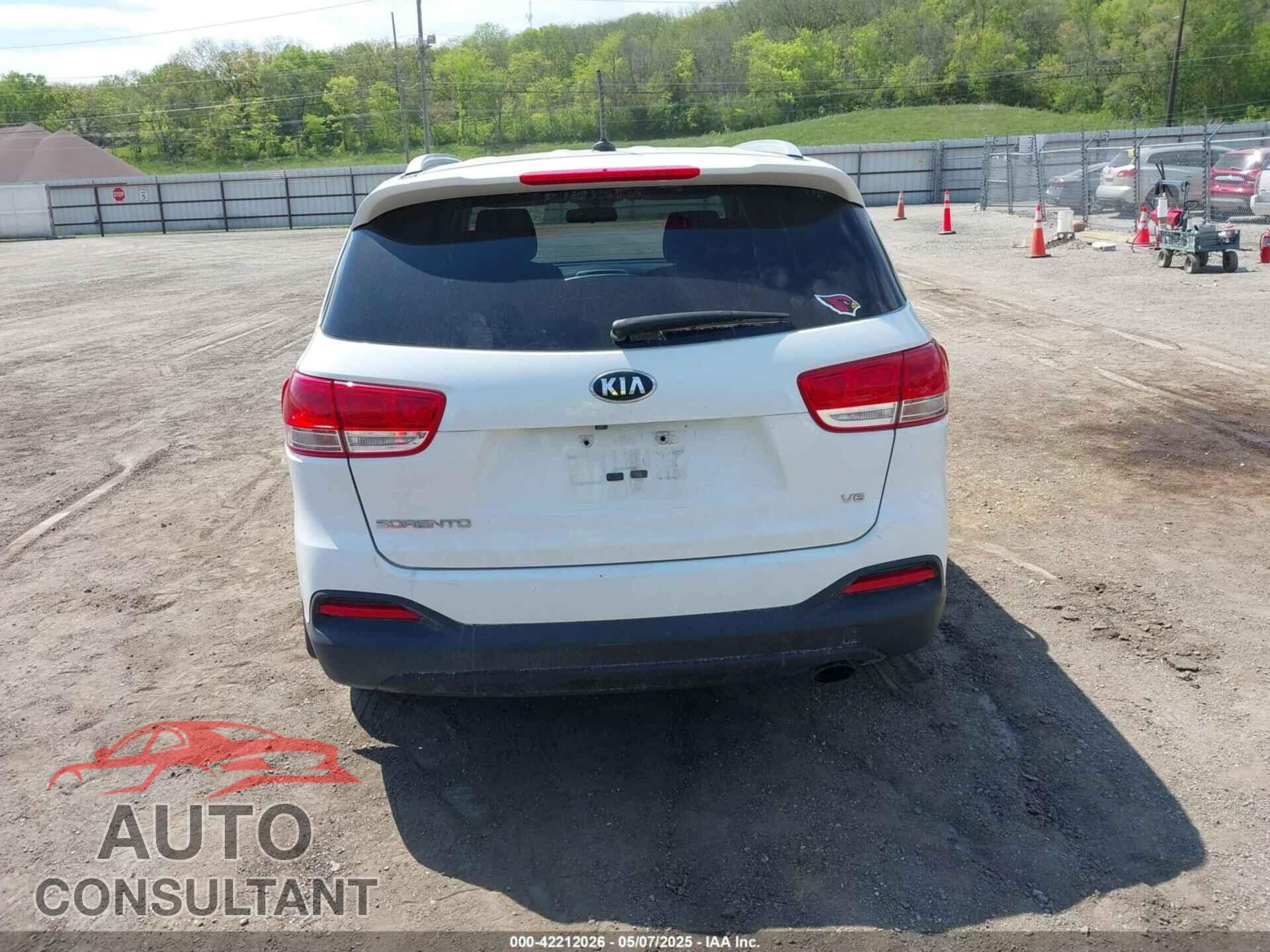 KIA SORENTO 2016 - 5XYPGDA53GG183202