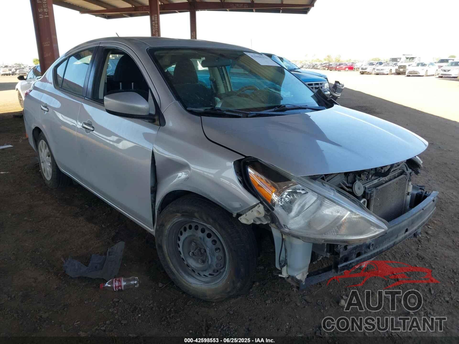 NISSAN VERSA 2018 - 3N1CN7AP2JK403249