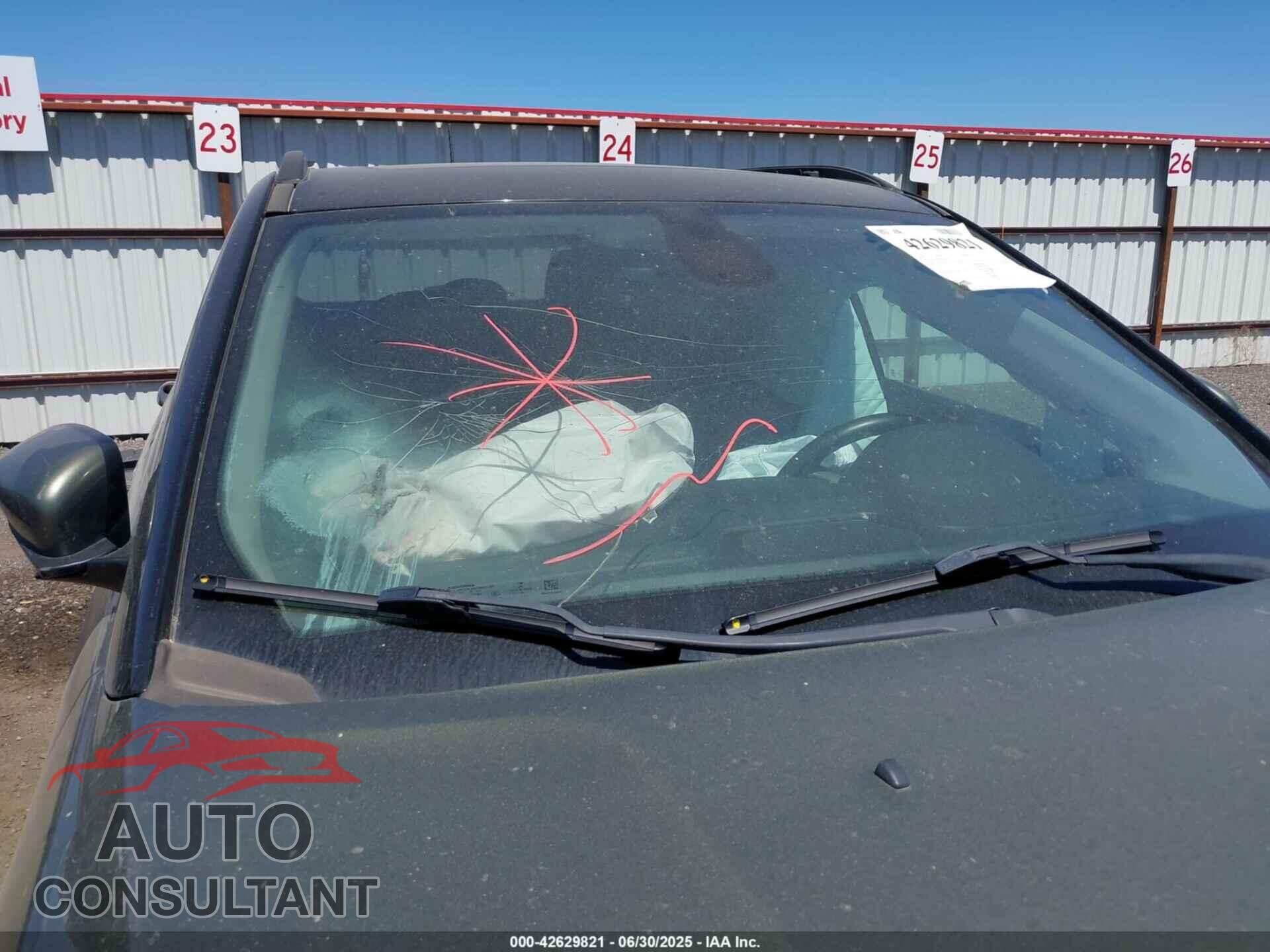 JEEP COMPASS 2018 - 3C4NJDBB2JT400557