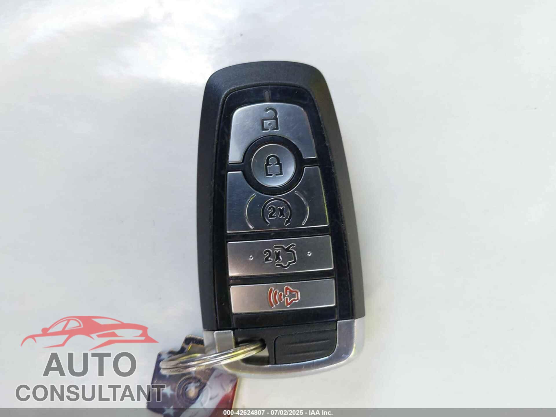 FORD MUSTANG 2020 - 1FA6P8CF2L5159040