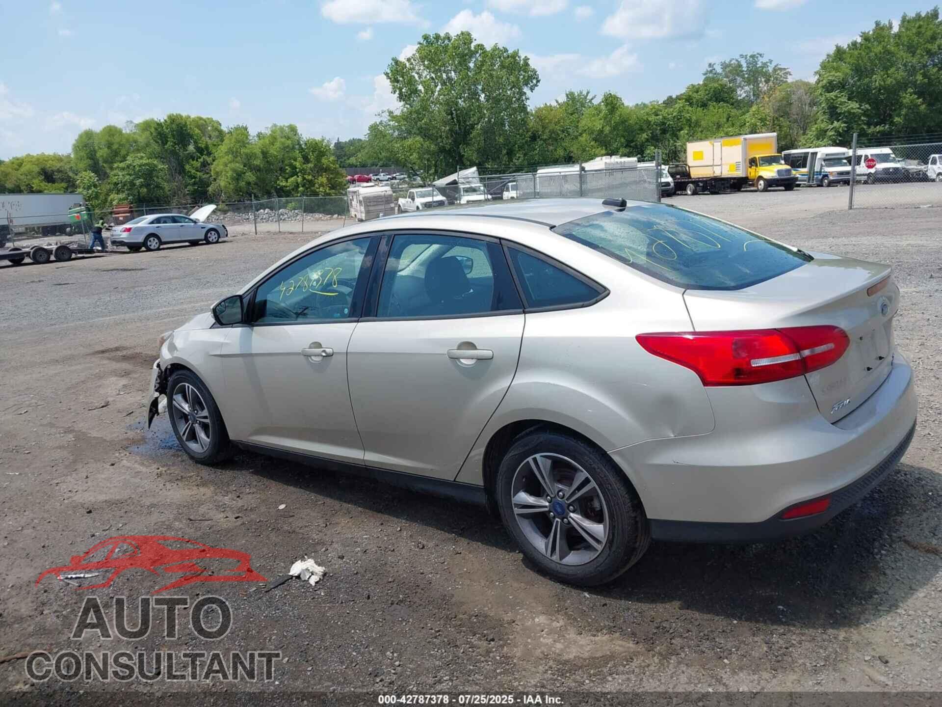 FORD FOCUS 2017 - 1FADP3FE2HL309728