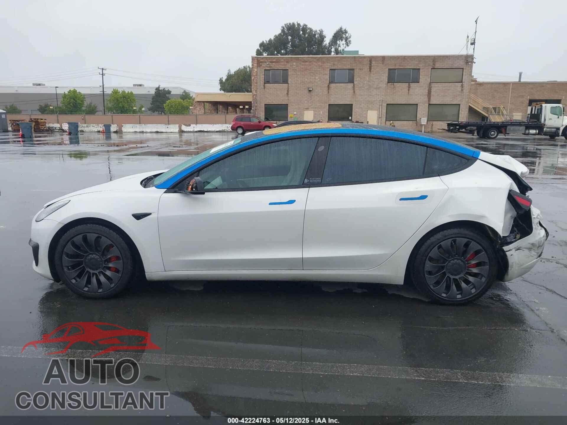 TESLA MODEL 3 2018 - 5YJ3E1EB2JF171124