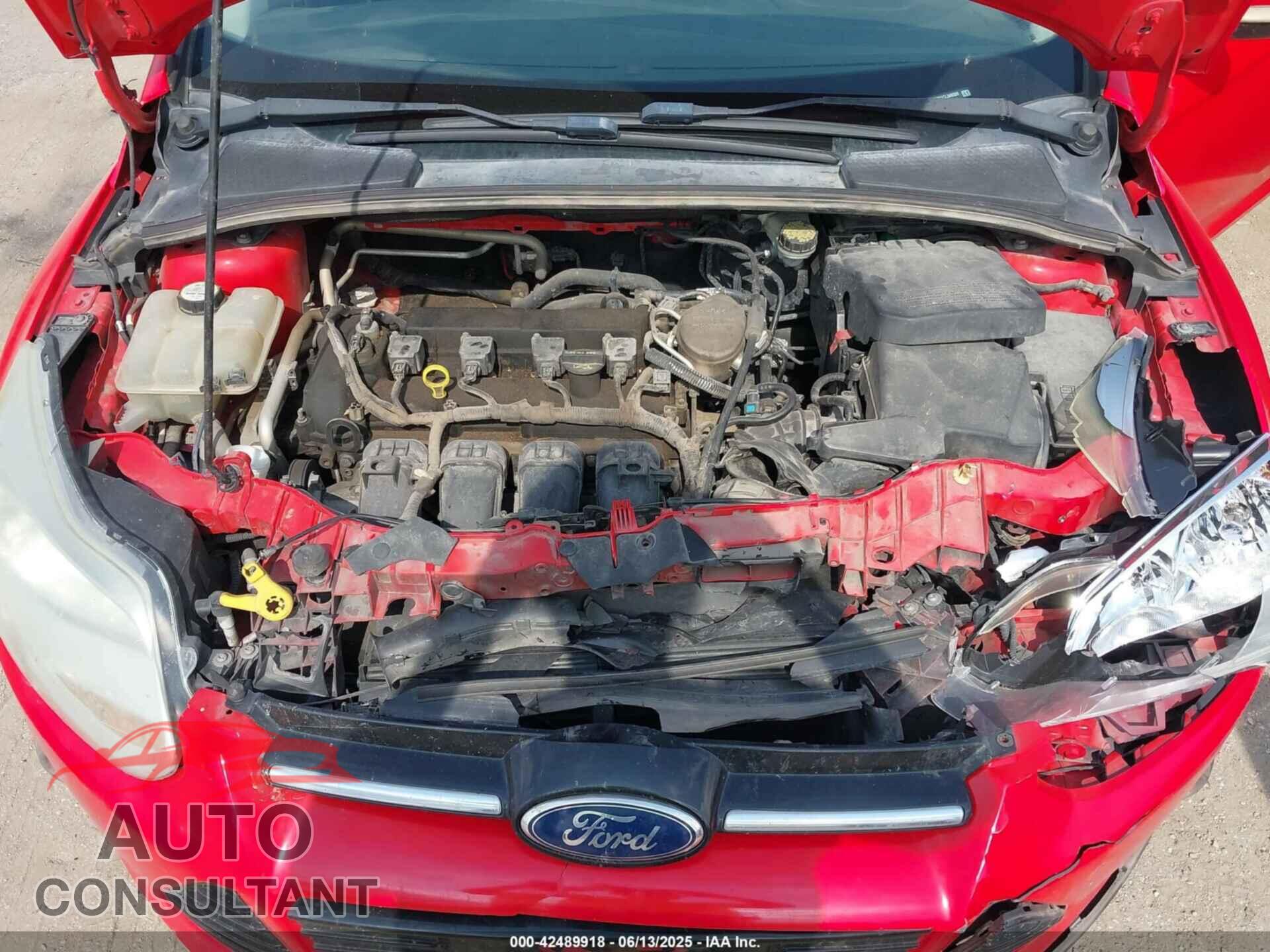 FORD FOCUS 2012 - 1FAHP3M21CL349320