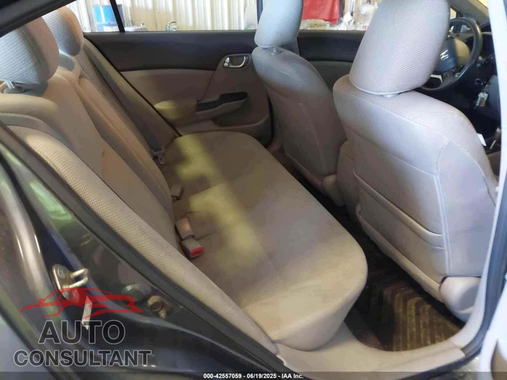 HONDA CIVIC 2012 - 2HGFB2F82CH552355