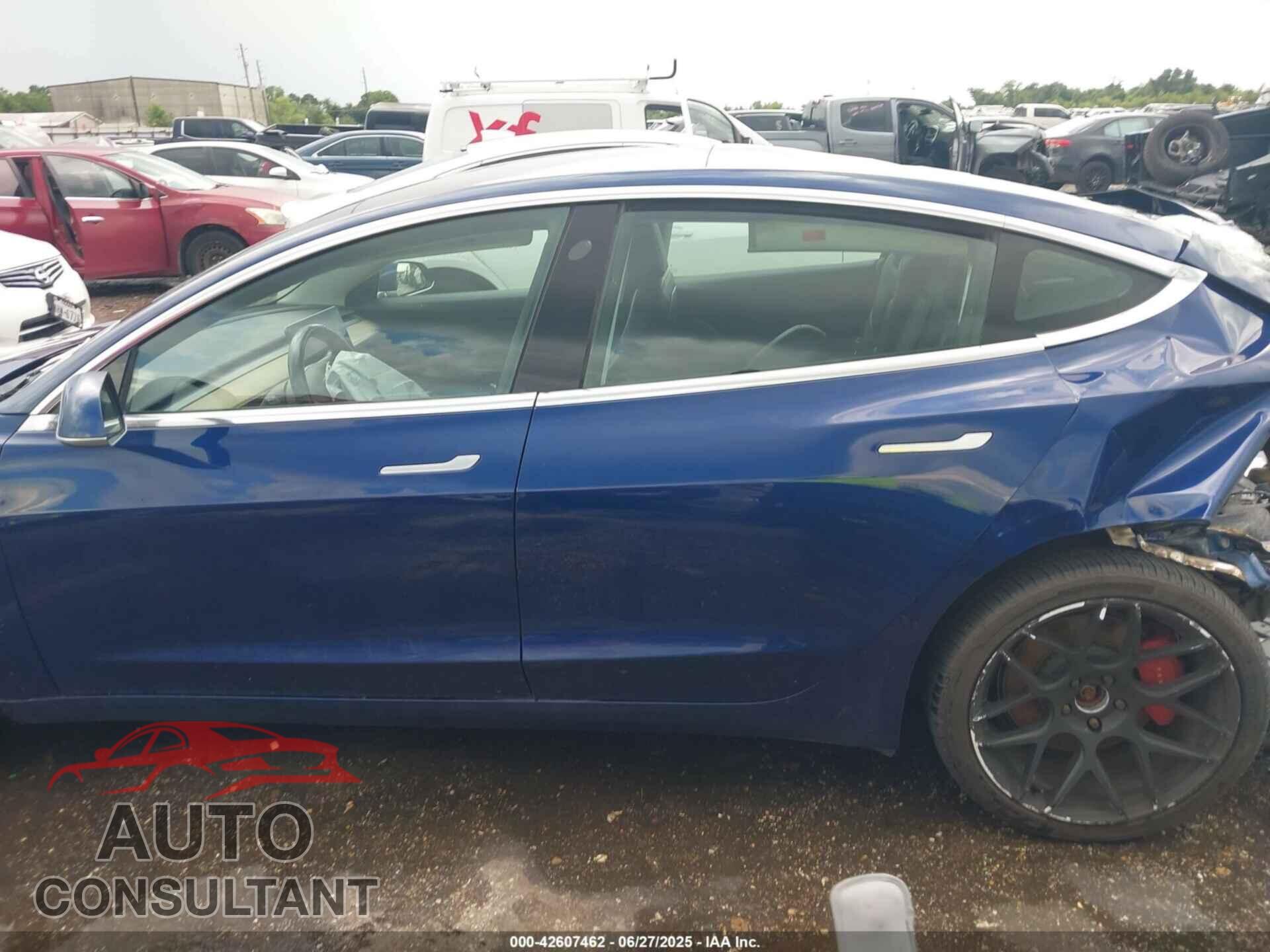 TESLA MODEL 3 2019 - 5YJ3E1EBXKF214027