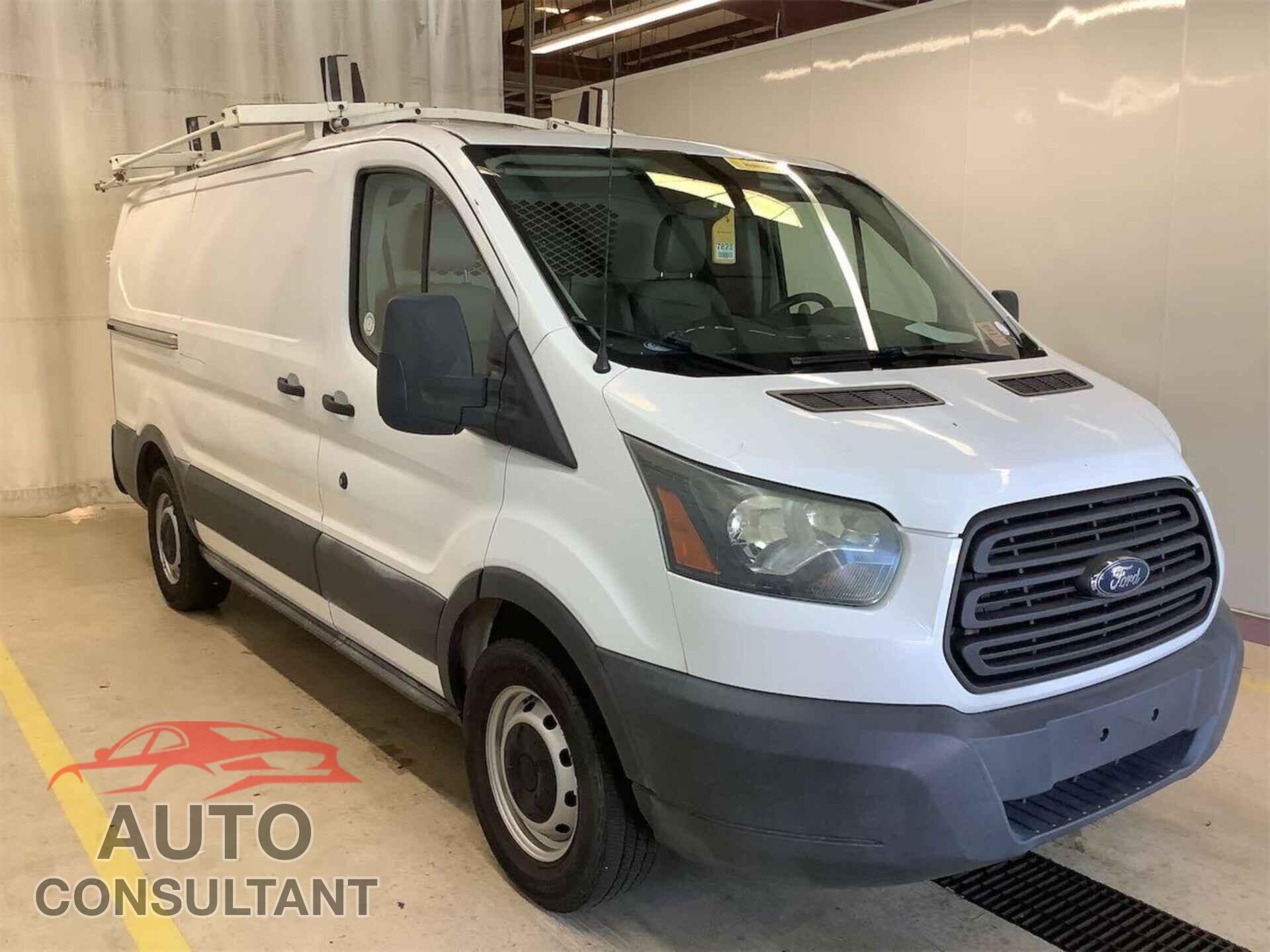FORD TRANSIT 2015 - 1FTNE1YM7FKB00999