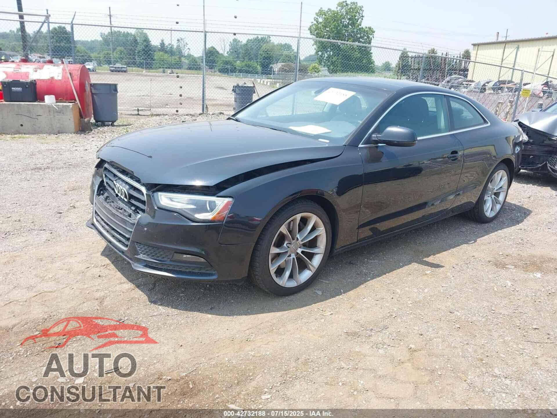 AUDI A5 2013 - WAULFAFR2DA014082