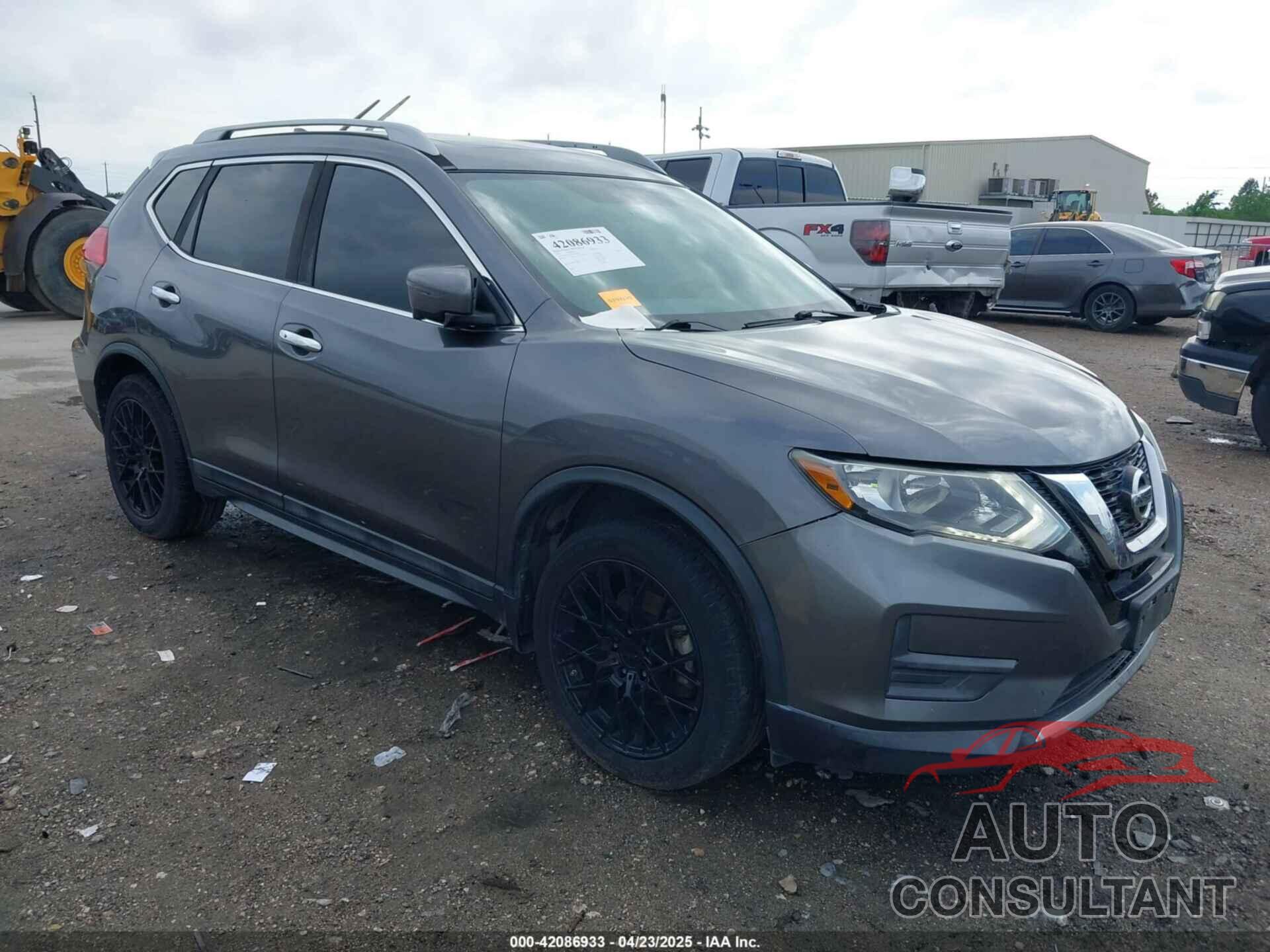 NISSAN ROGUE 2017 - 5N1AT2MT1HC741405