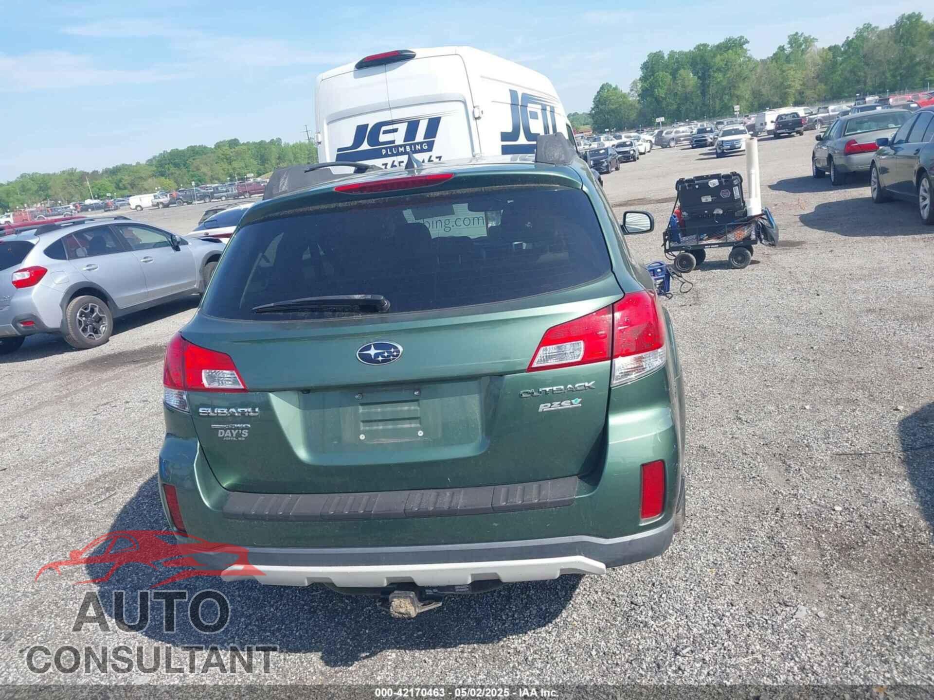 SUBARU OUTBACK 2013 - 4S4BRBPC9D3235457