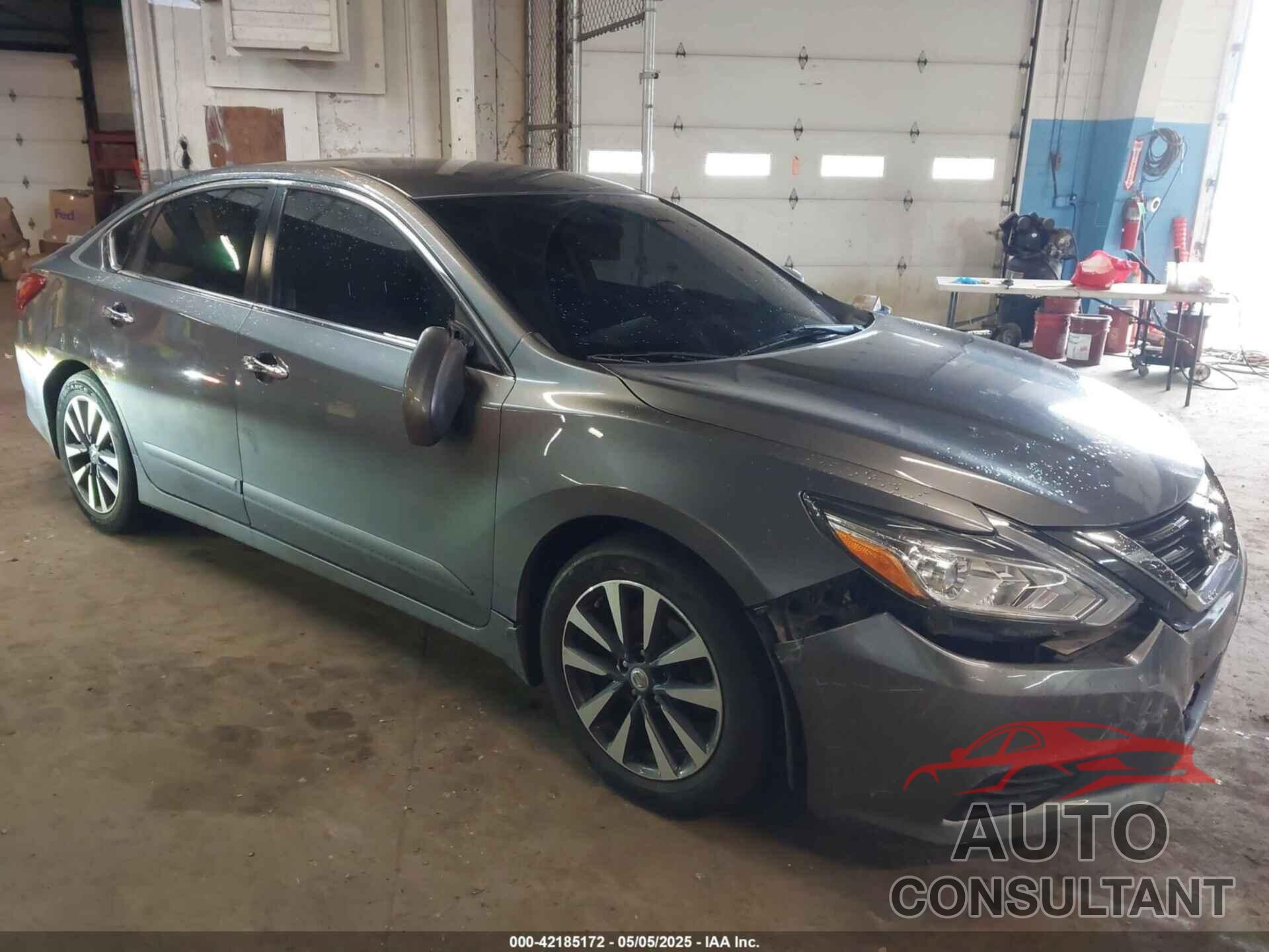 NISSAN ALTIMA 2017 - 1N4AL3AP3HC135983