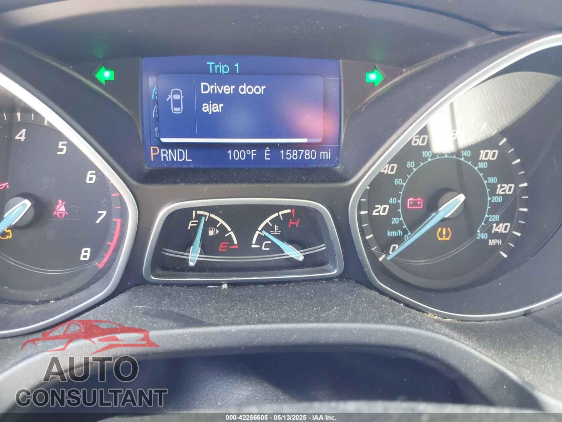 FORD FOCUS 2013 - 1FADP3F2XDL251450