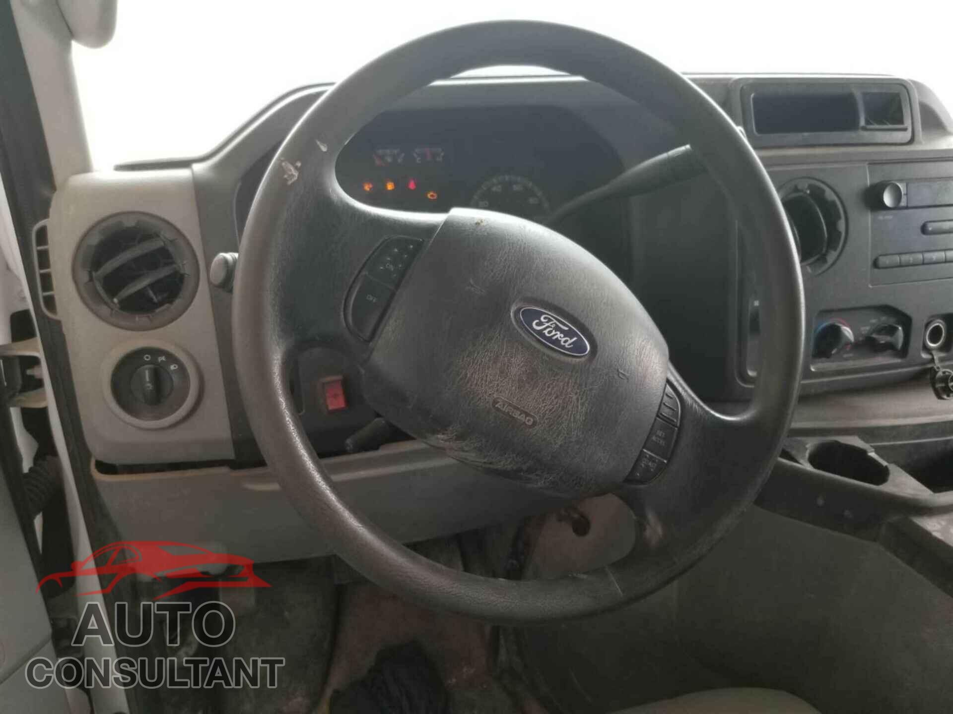 FORD ECONOLINE 2017 - 1FDWE3FS7HDC21018