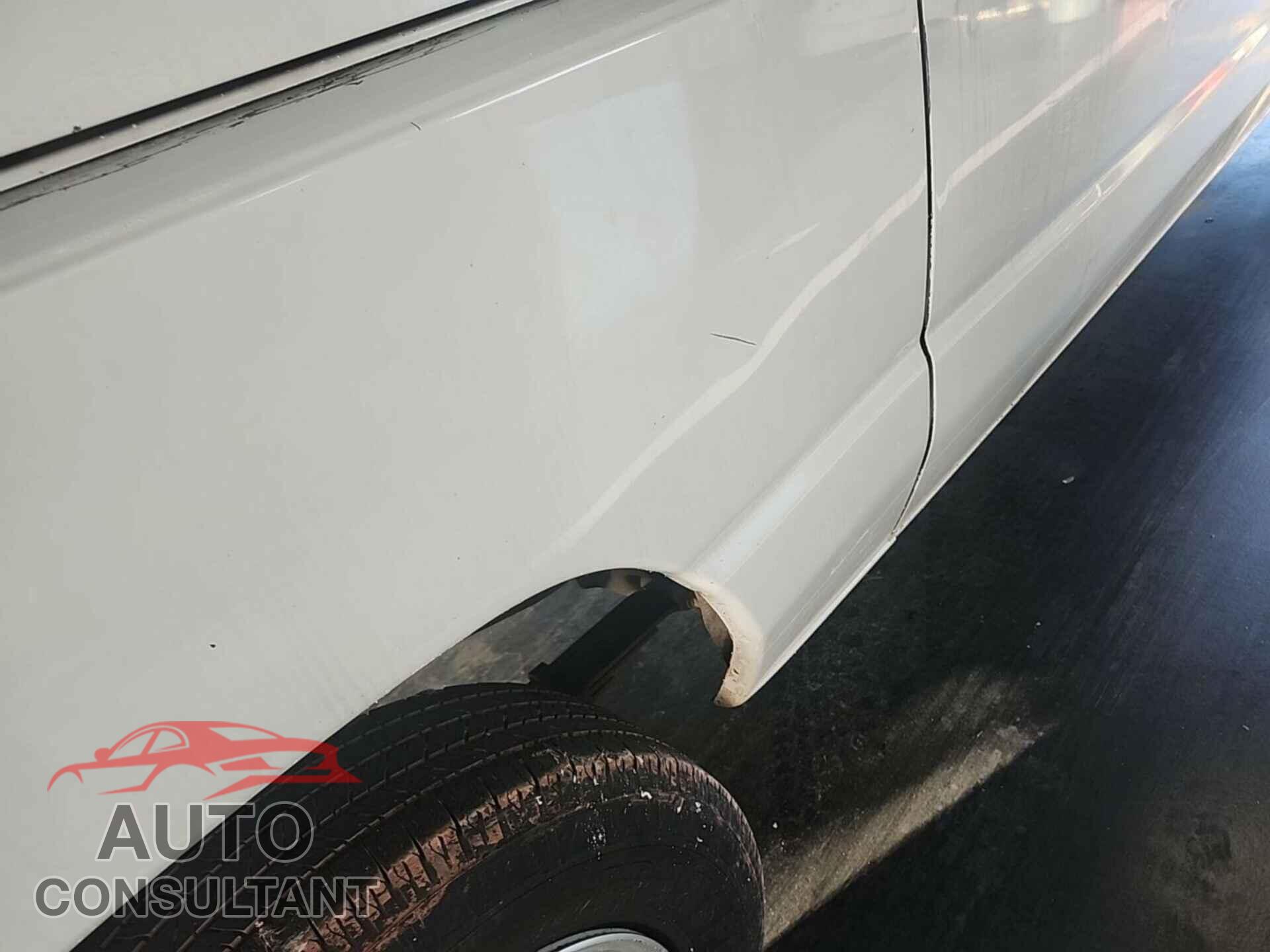 FORD ECONOLINE 2010 - 1FTNE2EW4ADA72071