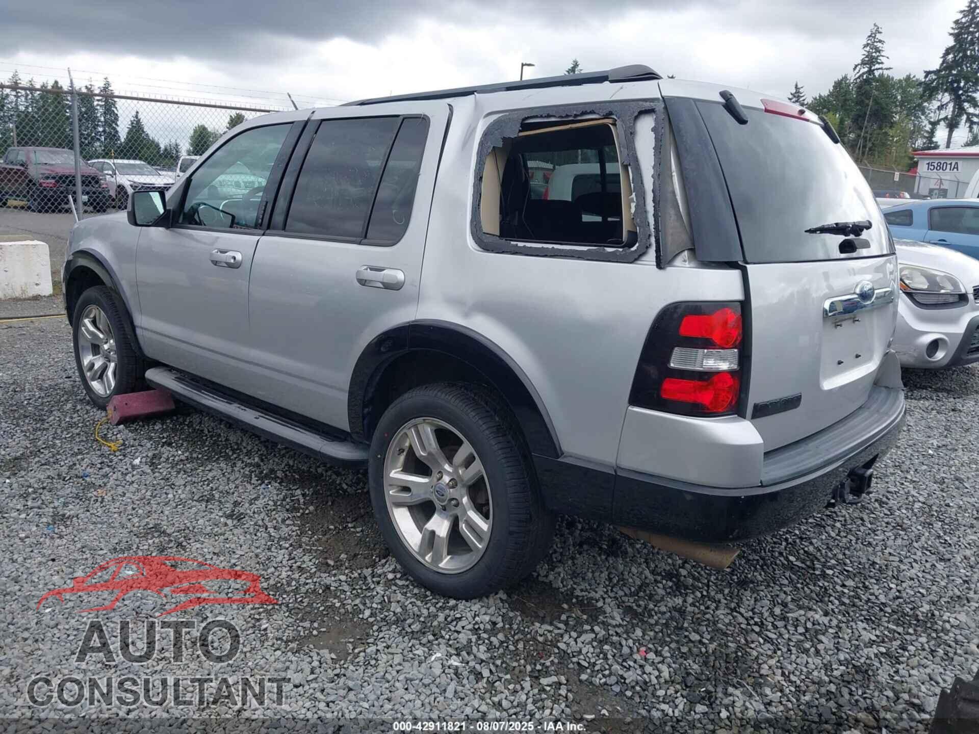 FORD EXPLORER 2010 - 1FMEU8DE5AUA51143