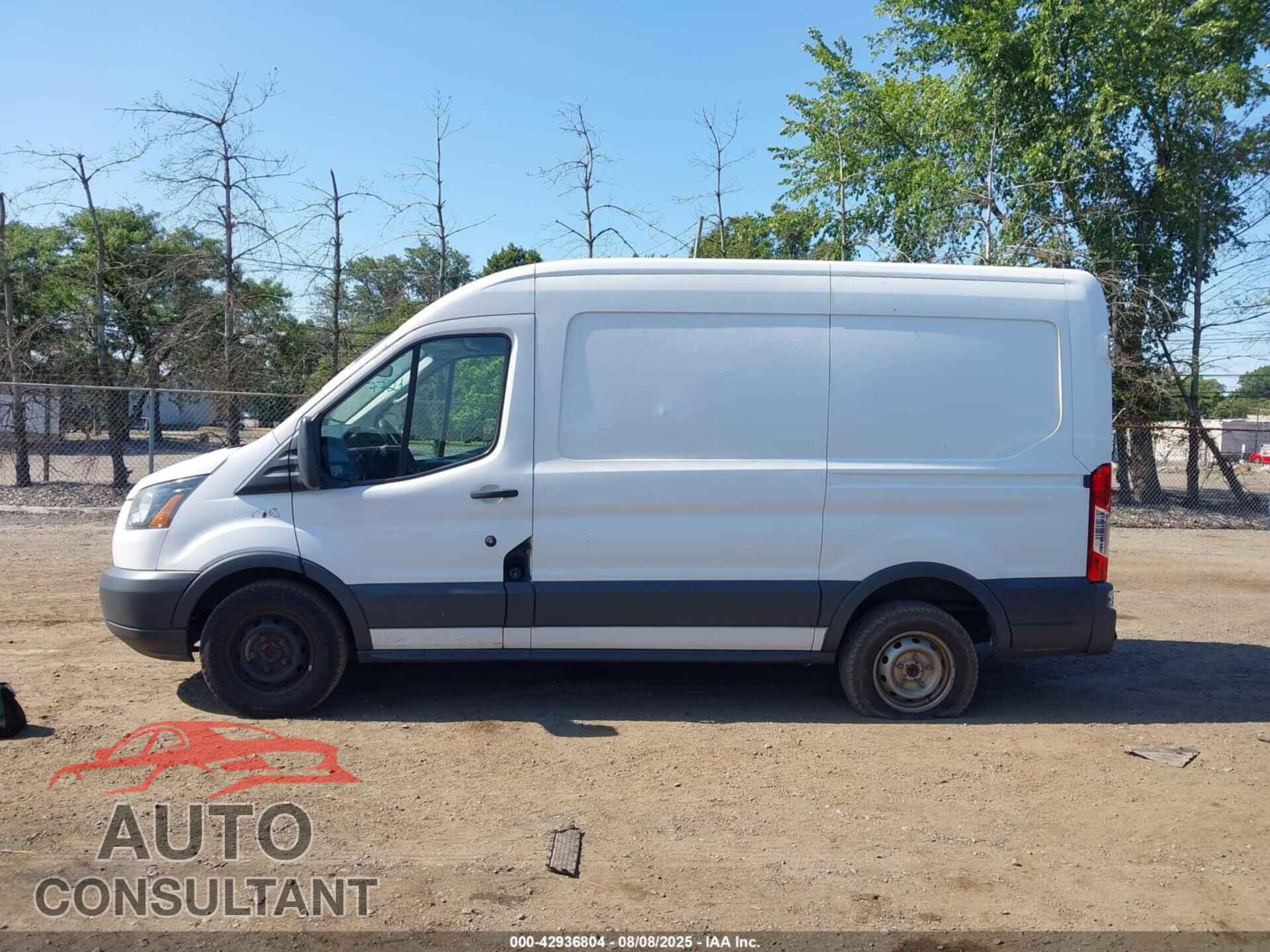 FORD TRANSIT-150 2017 - 1FTYE1CMXHKB00888