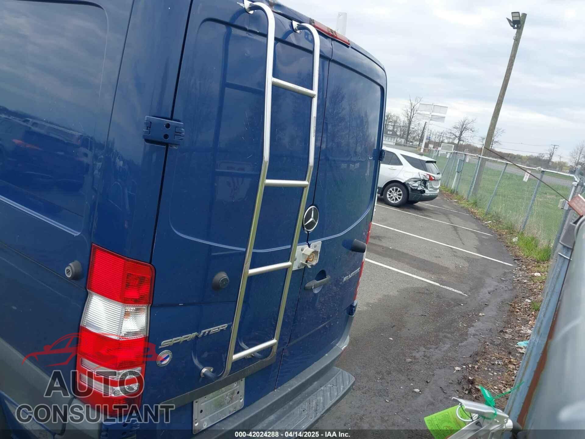 MERCEDES-BENZ SPRINTER 2500 2014 - WD3PE7DC3E5927009