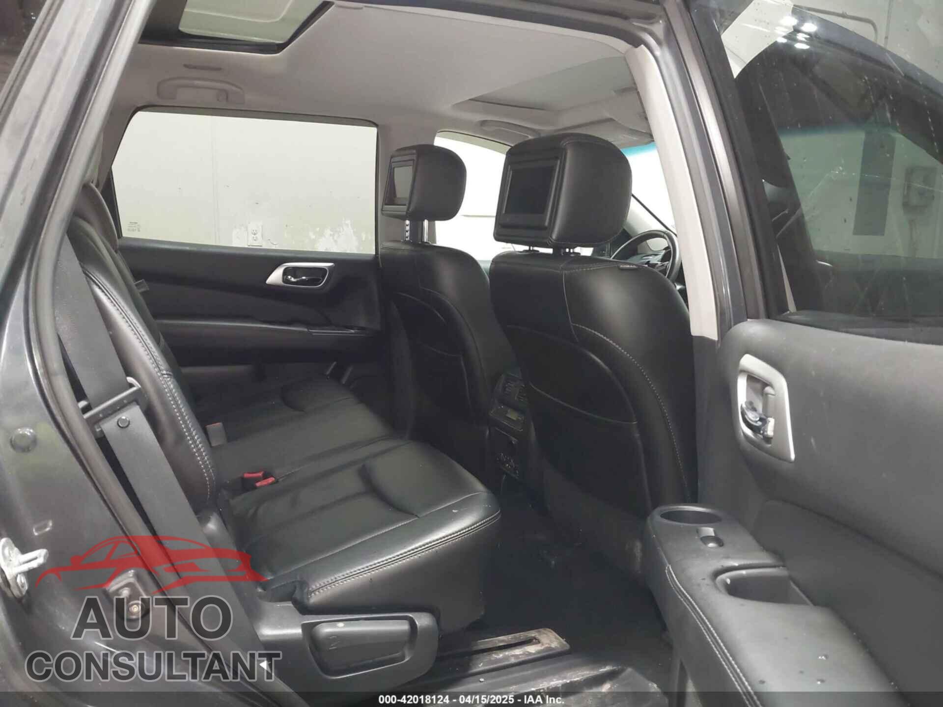 NISSAN PATHFINDER 2014 - 5N1AR2MMXEC669137