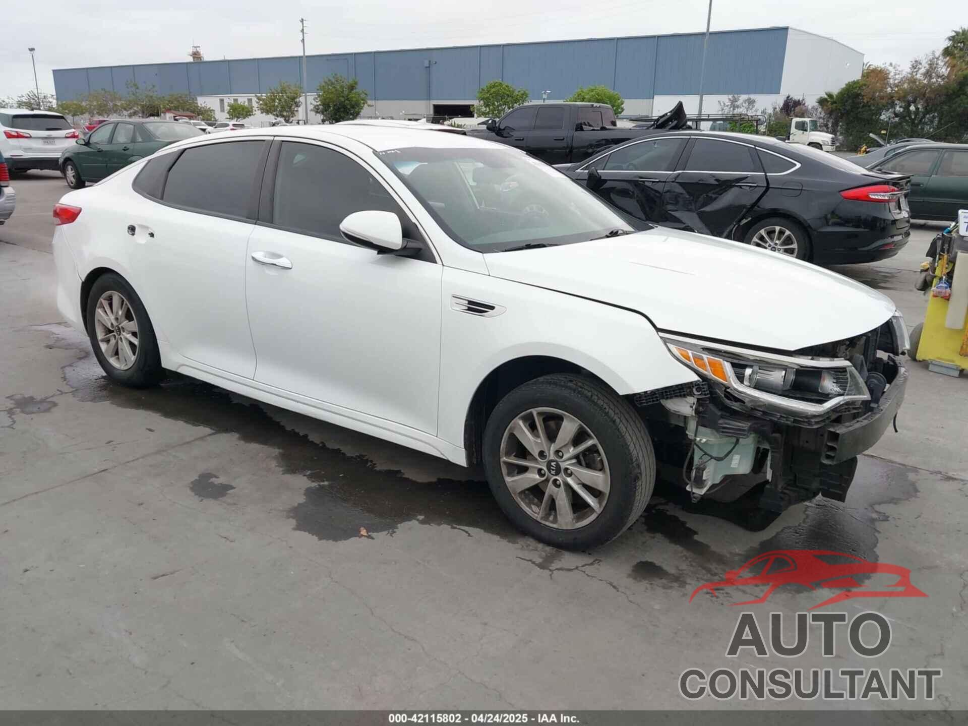 KIA OPTIMA 2017 - 5XXGT4L33HG126012